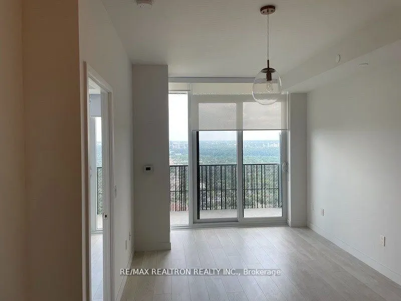 8 Eglinton Avenue E, #5606
