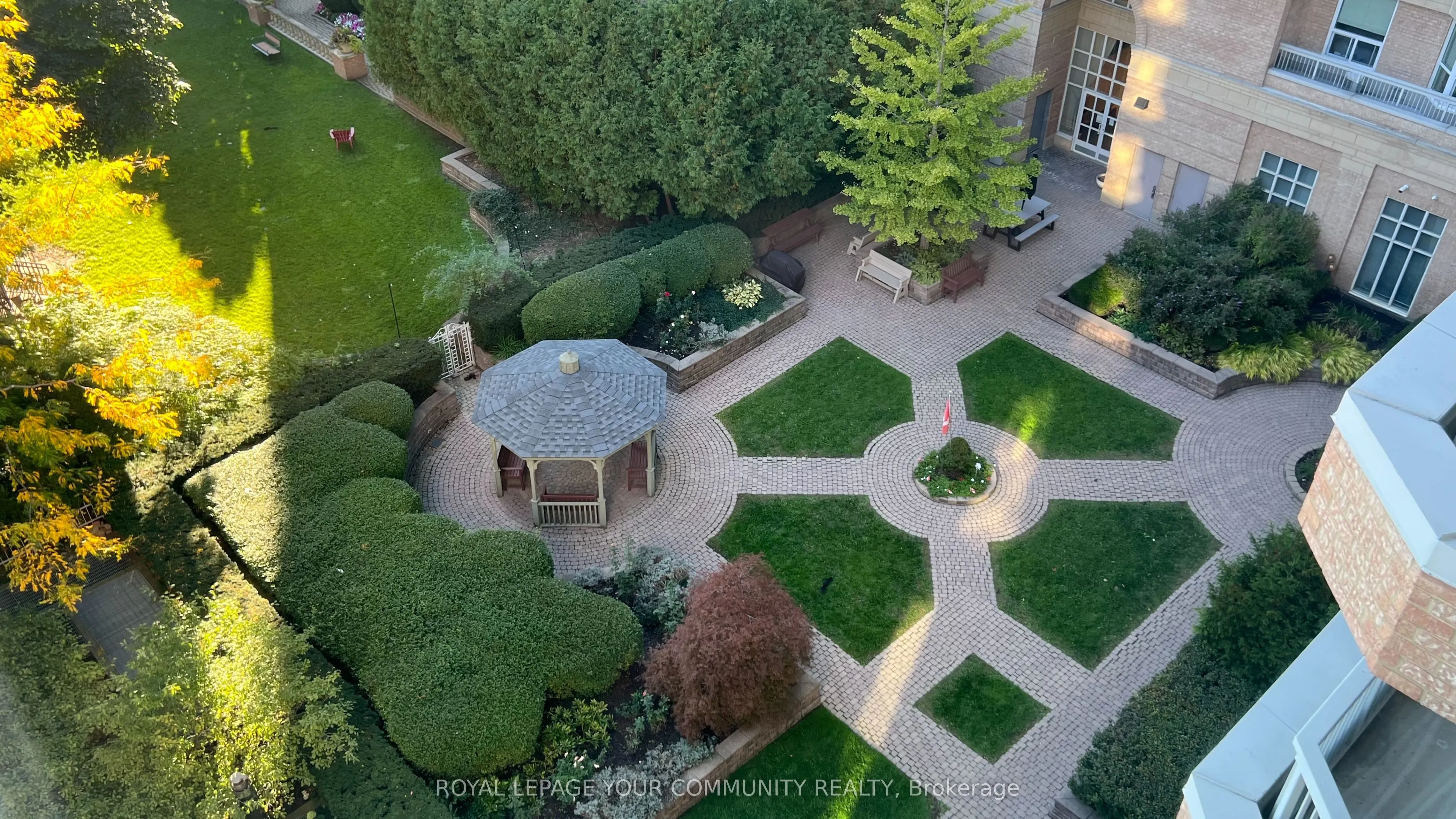 11 Thorncliffe Pk Drive, #714