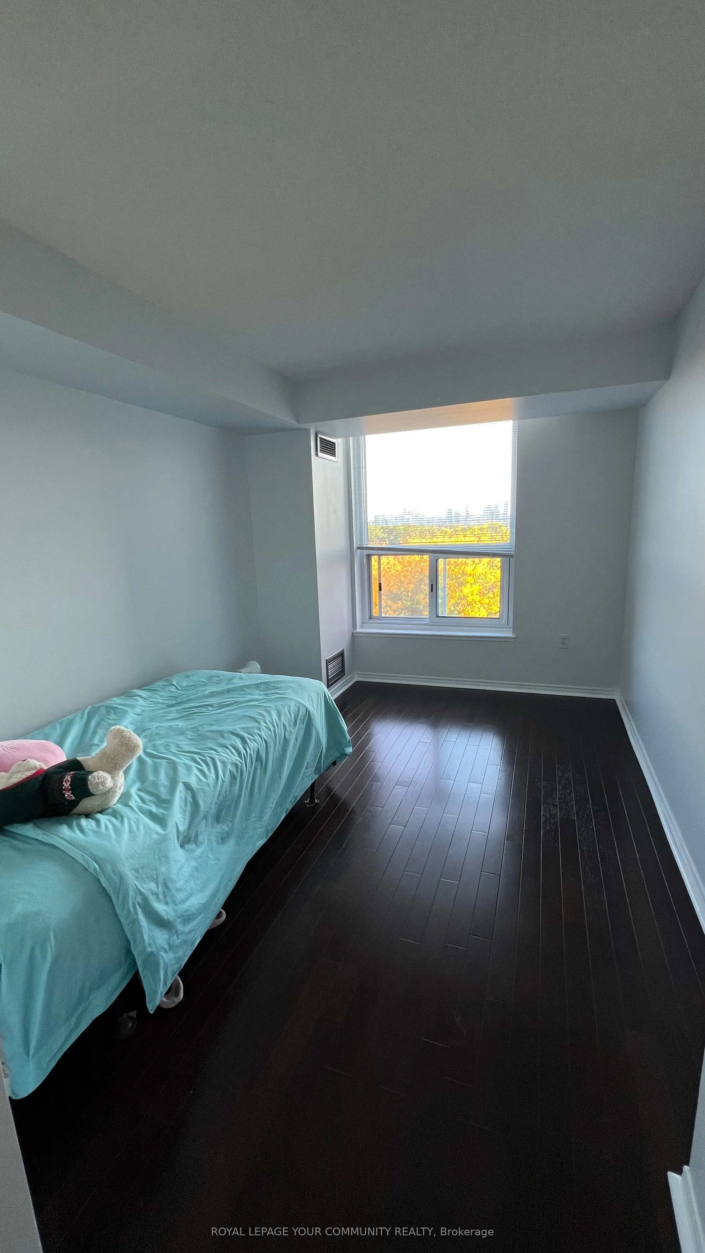11 Thorncliffe Pk Drive, #714