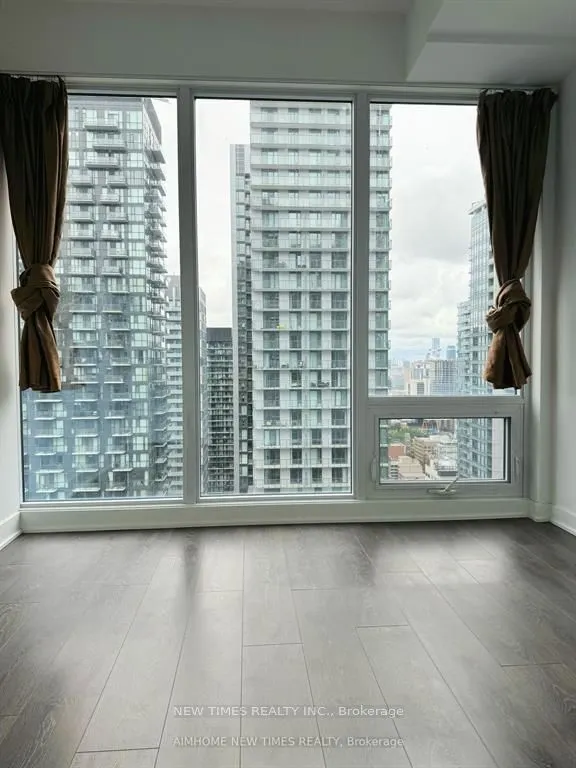 125 Blue Jays Way, #4807