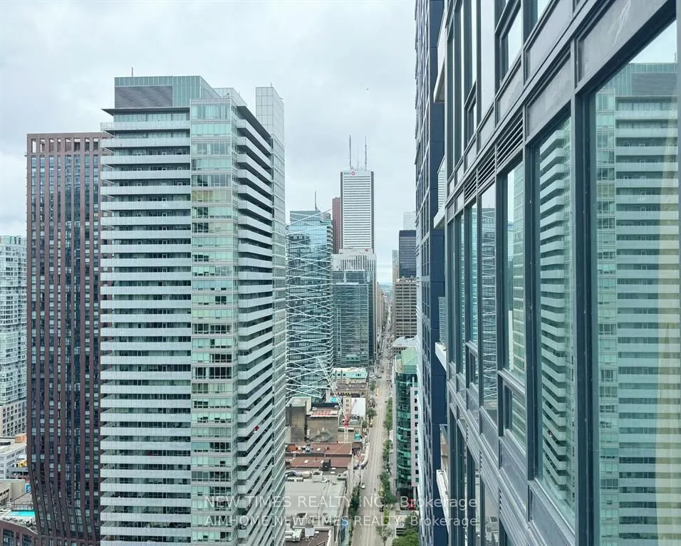 125 Blue Jays Way, #4807