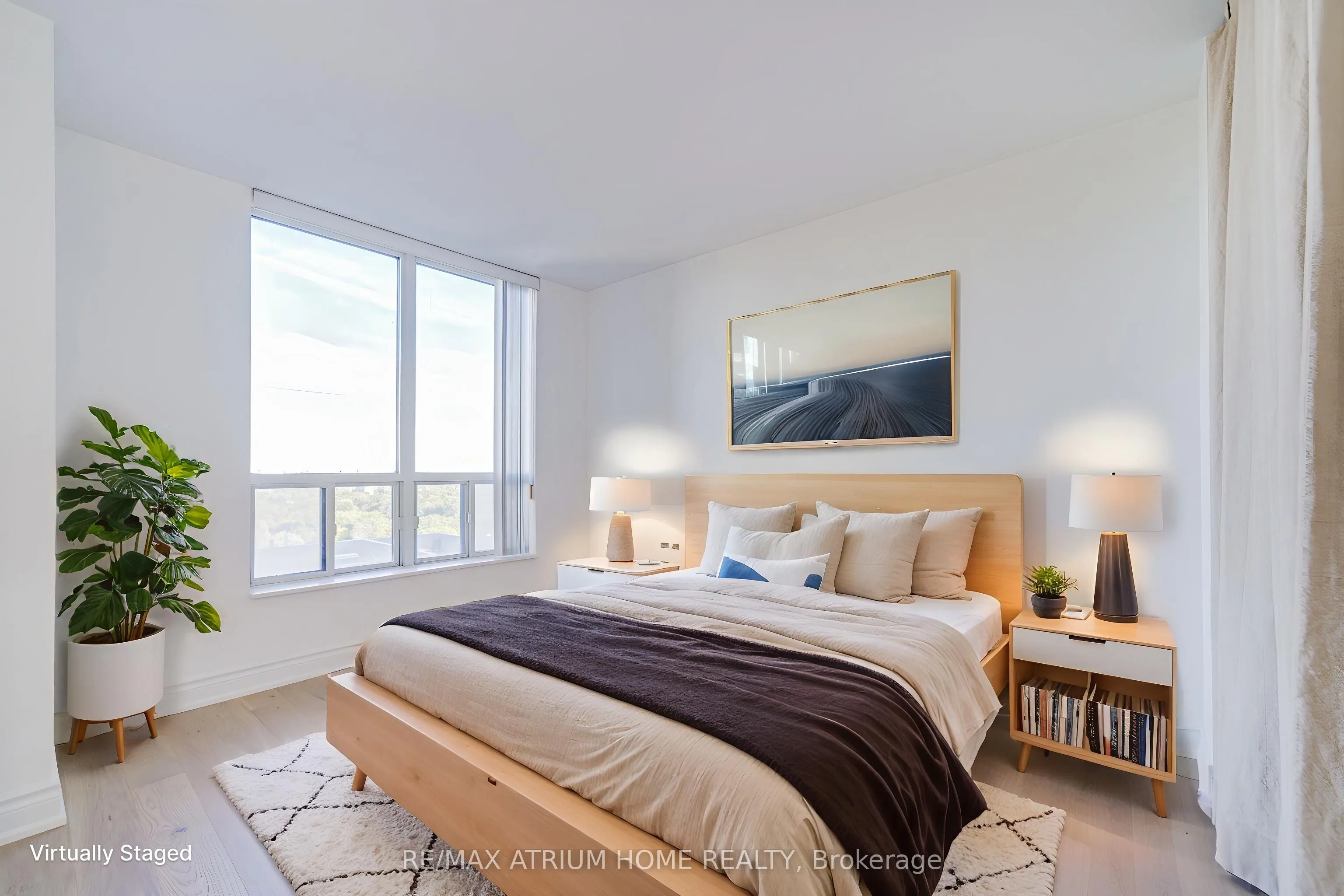 33 Sheppard Avenue E, #1810