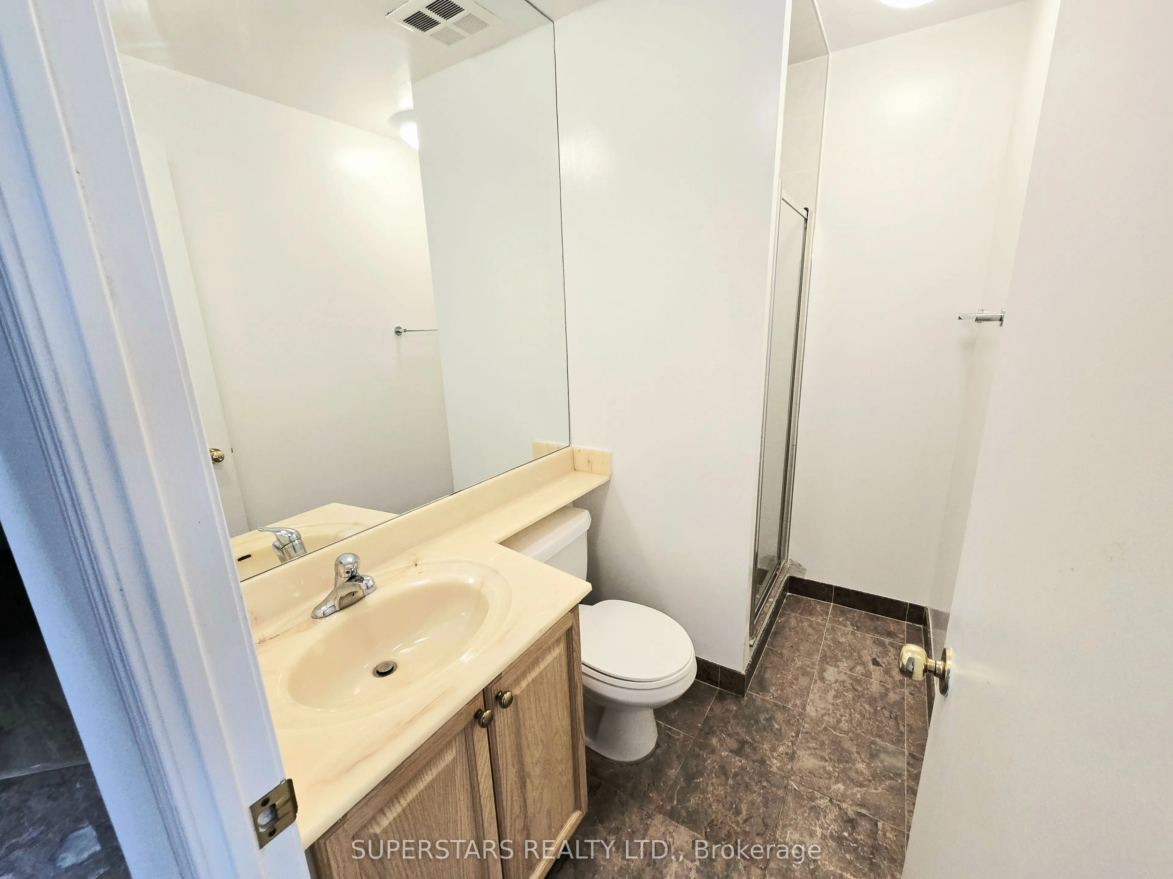 7 King Street E, #1712