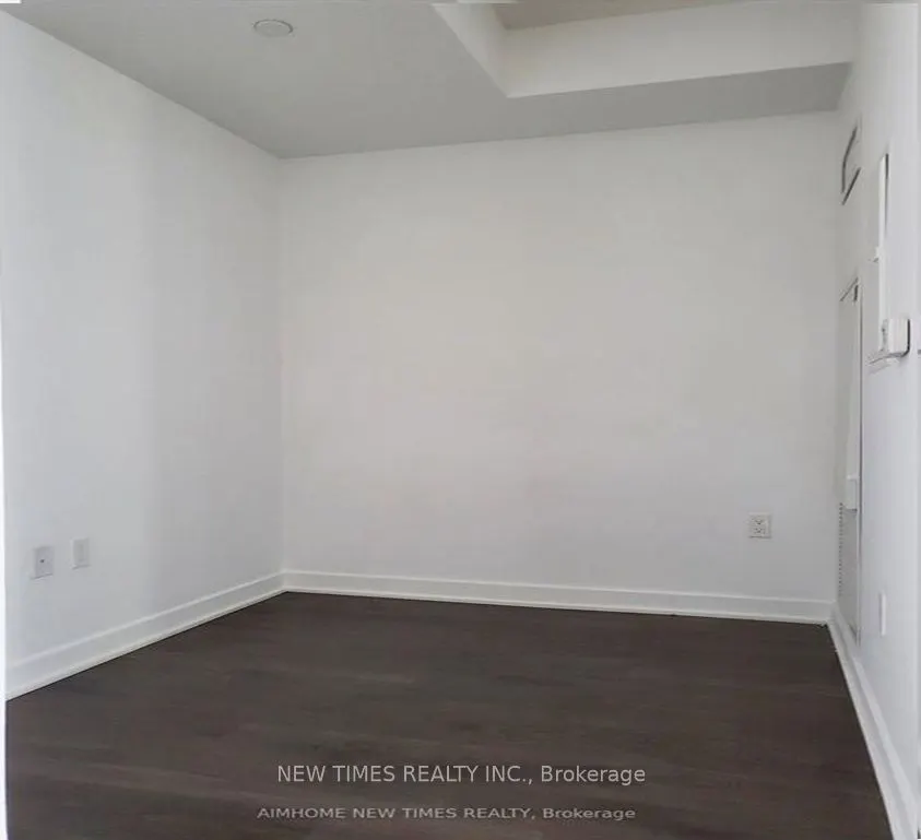 125 Blue Jays Way, #4701