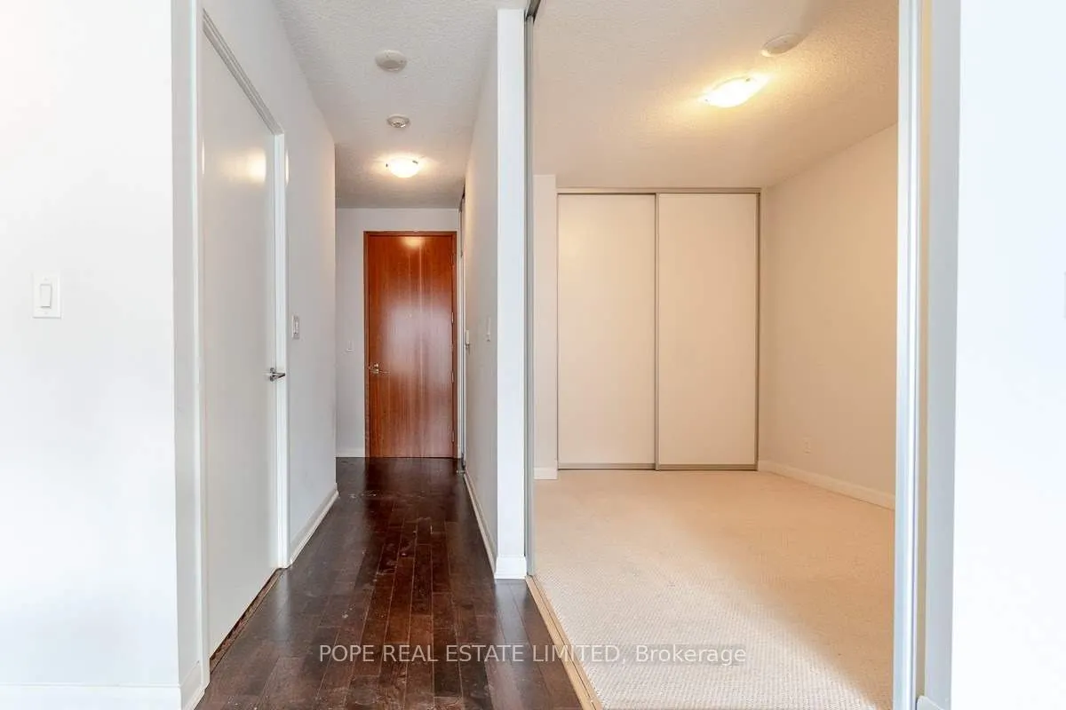 205 Frederick Street, #803