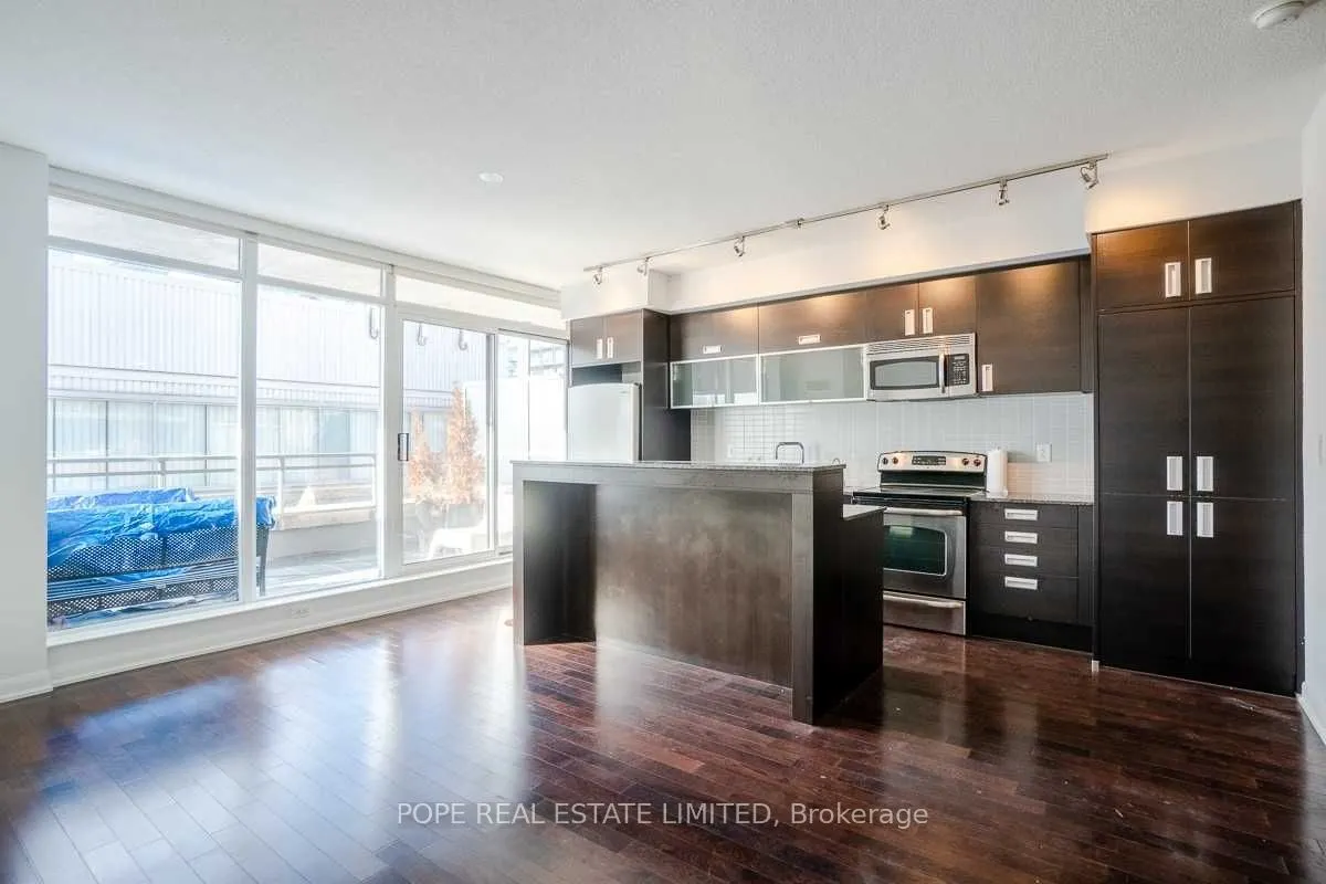 205 Frederick Street, #803