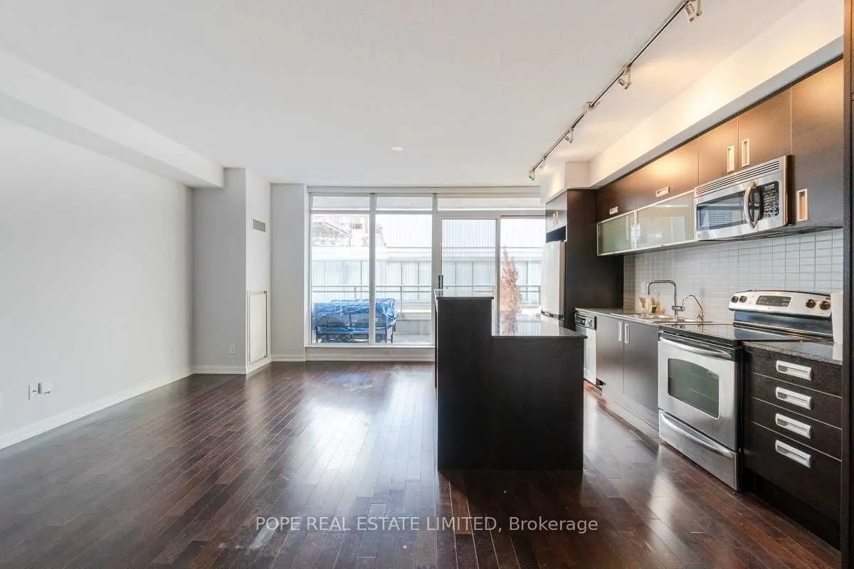 205 Frederick Street, #803