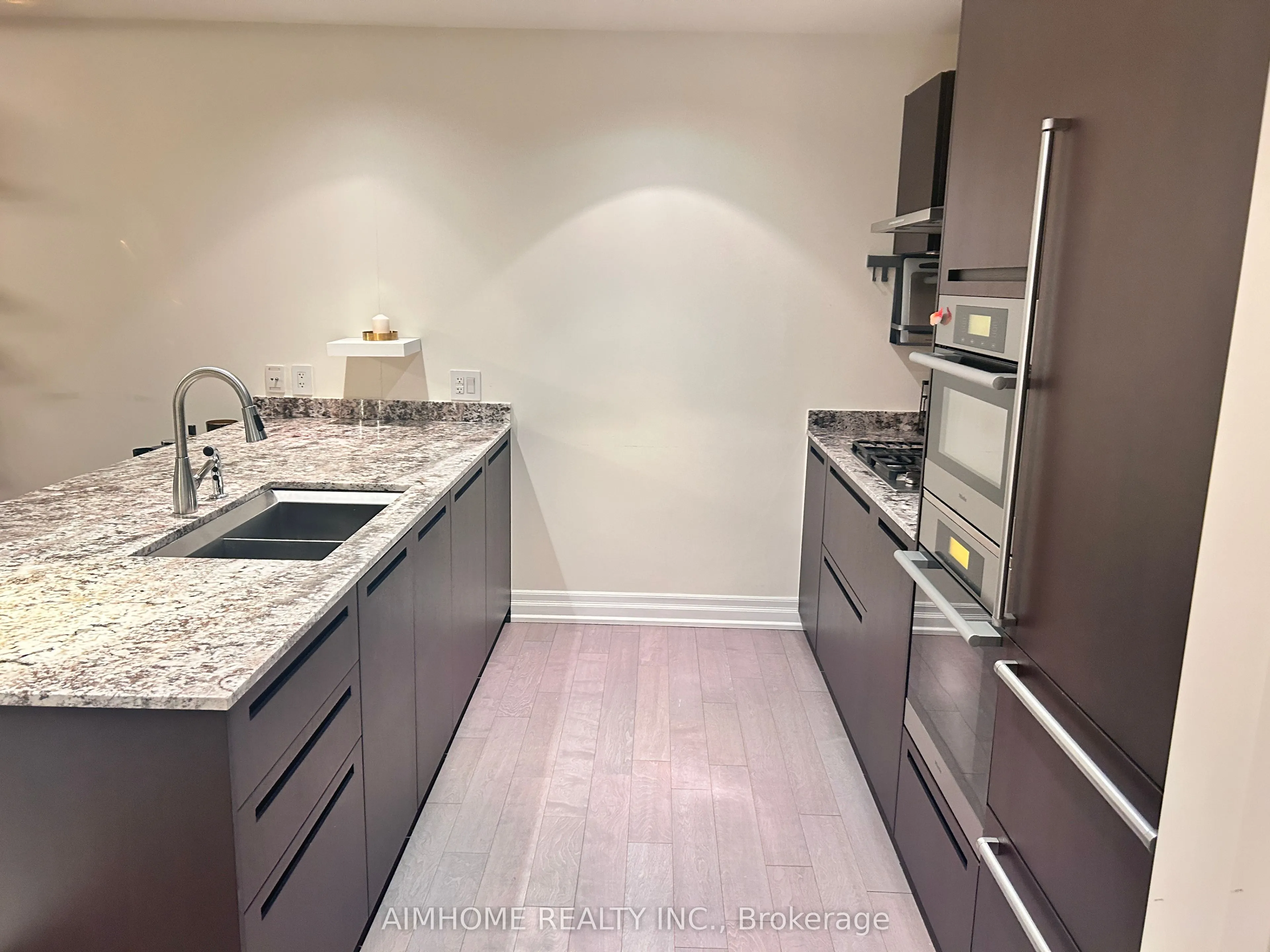 180 university Avenue, #3604