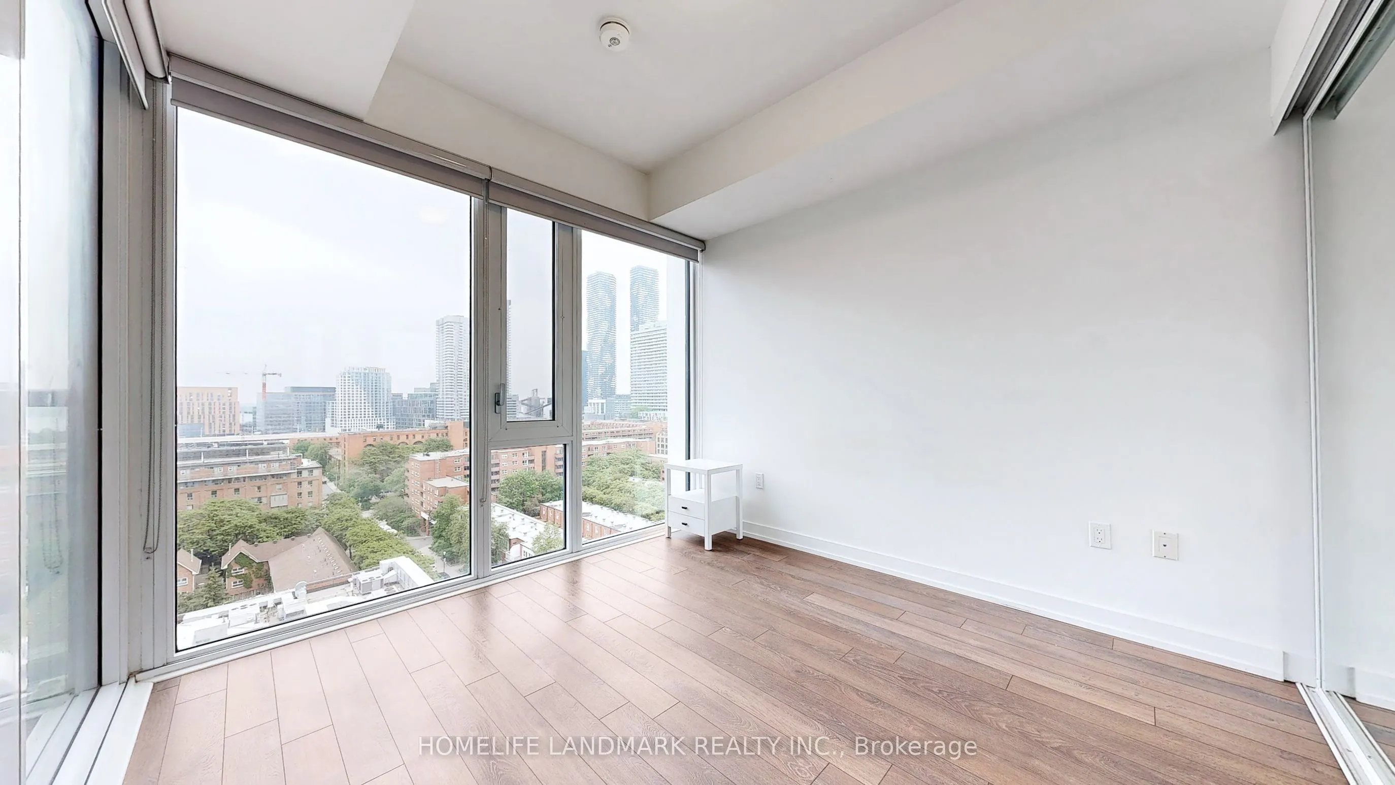 158 front Street E, #1101