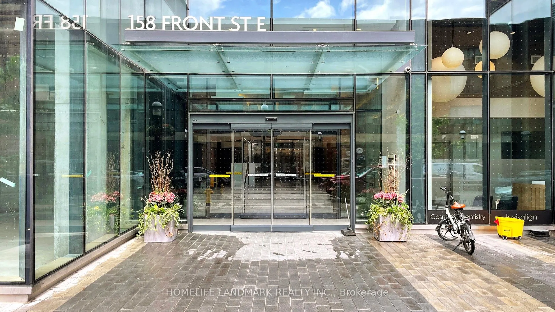 158 front Street E, #1101