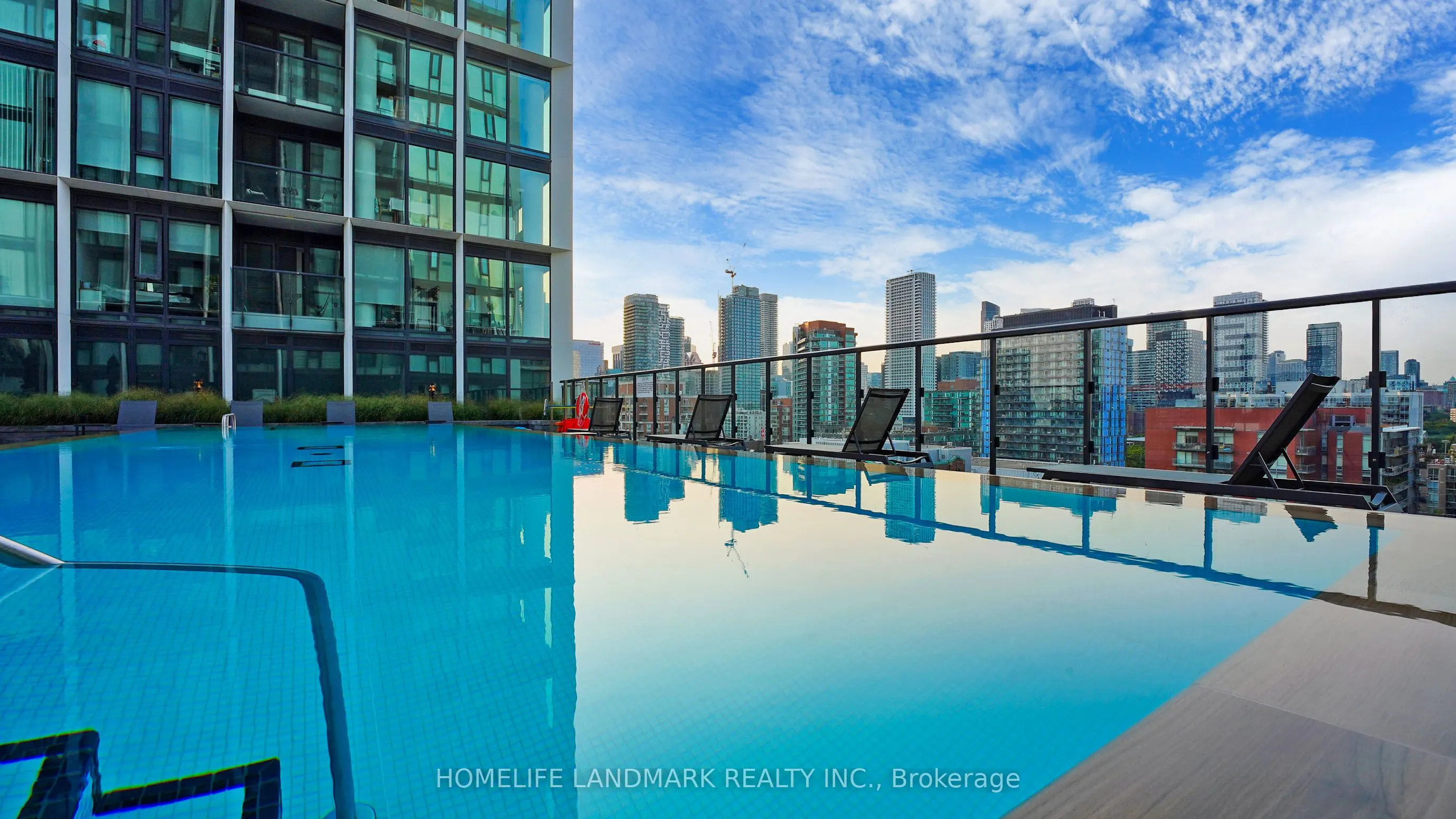 158 front Street E, #1101