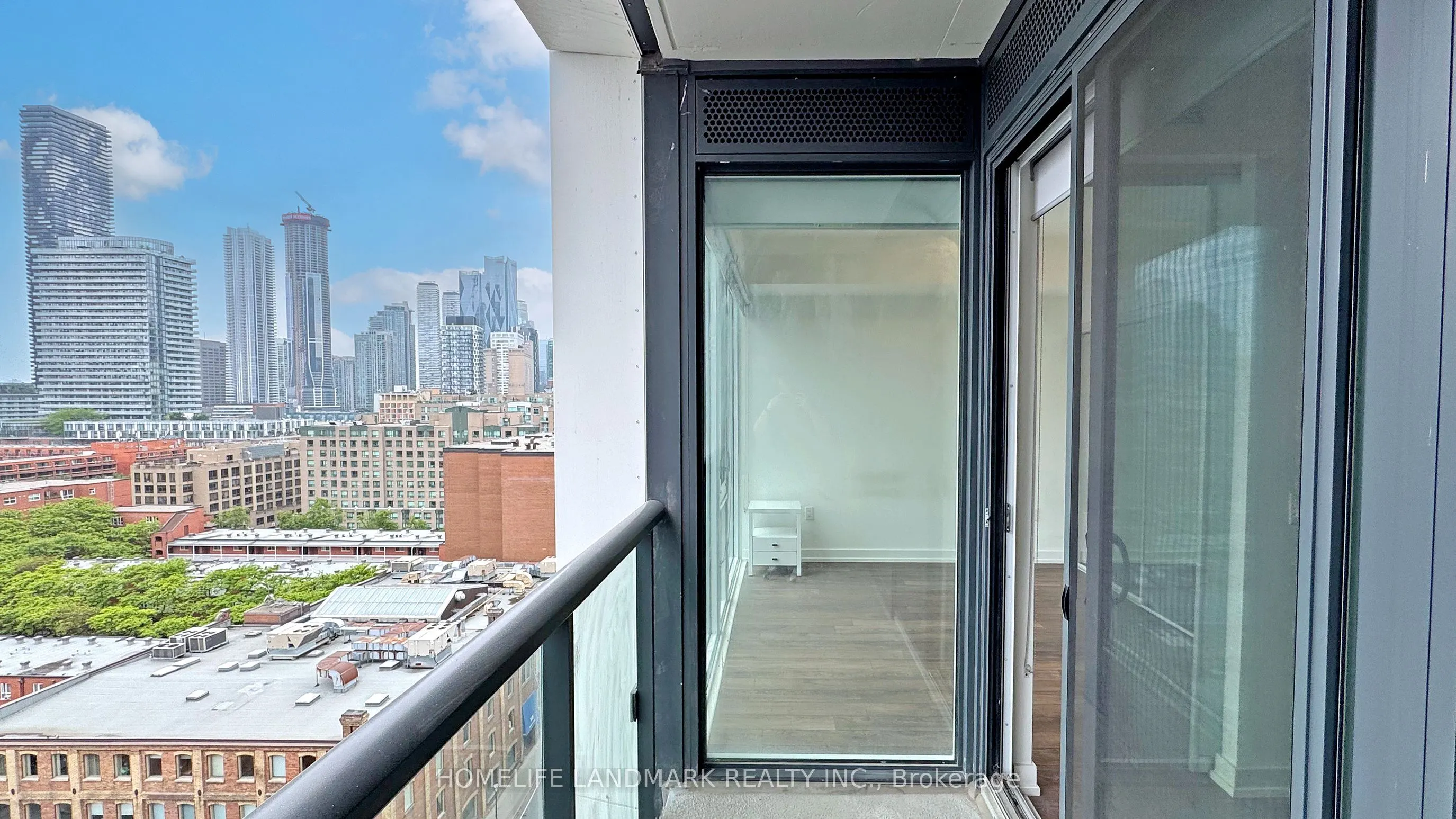 158 front Street E, #1101
