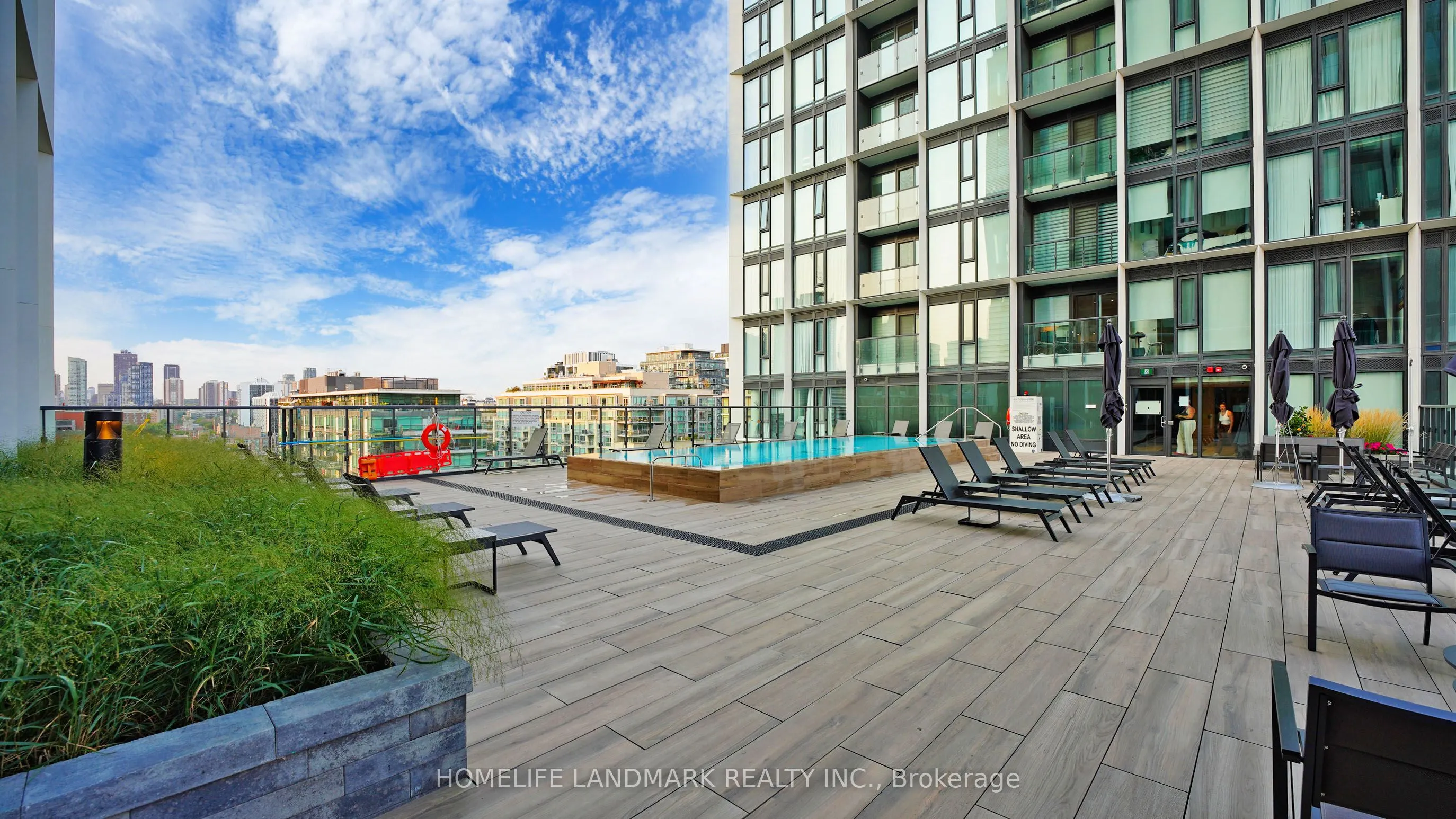 158 front Street E, #1101