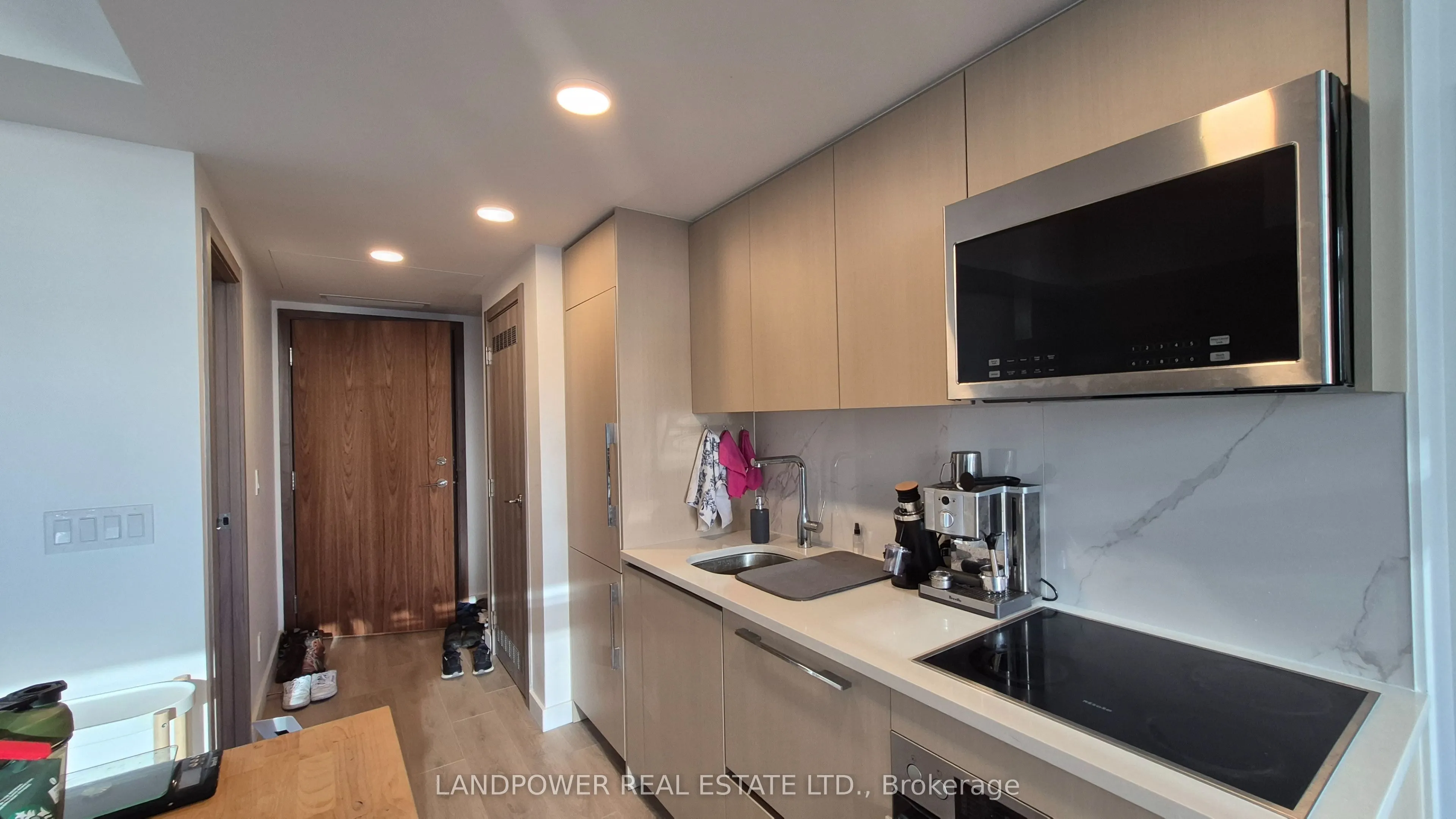38 Widmer Street, #2202