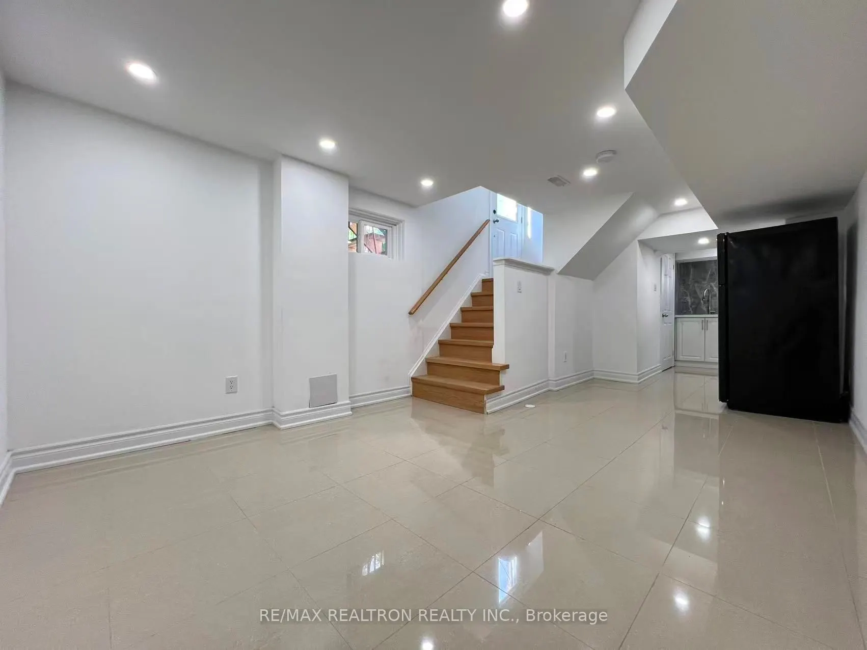 87 Willesden Road, #Bsmt