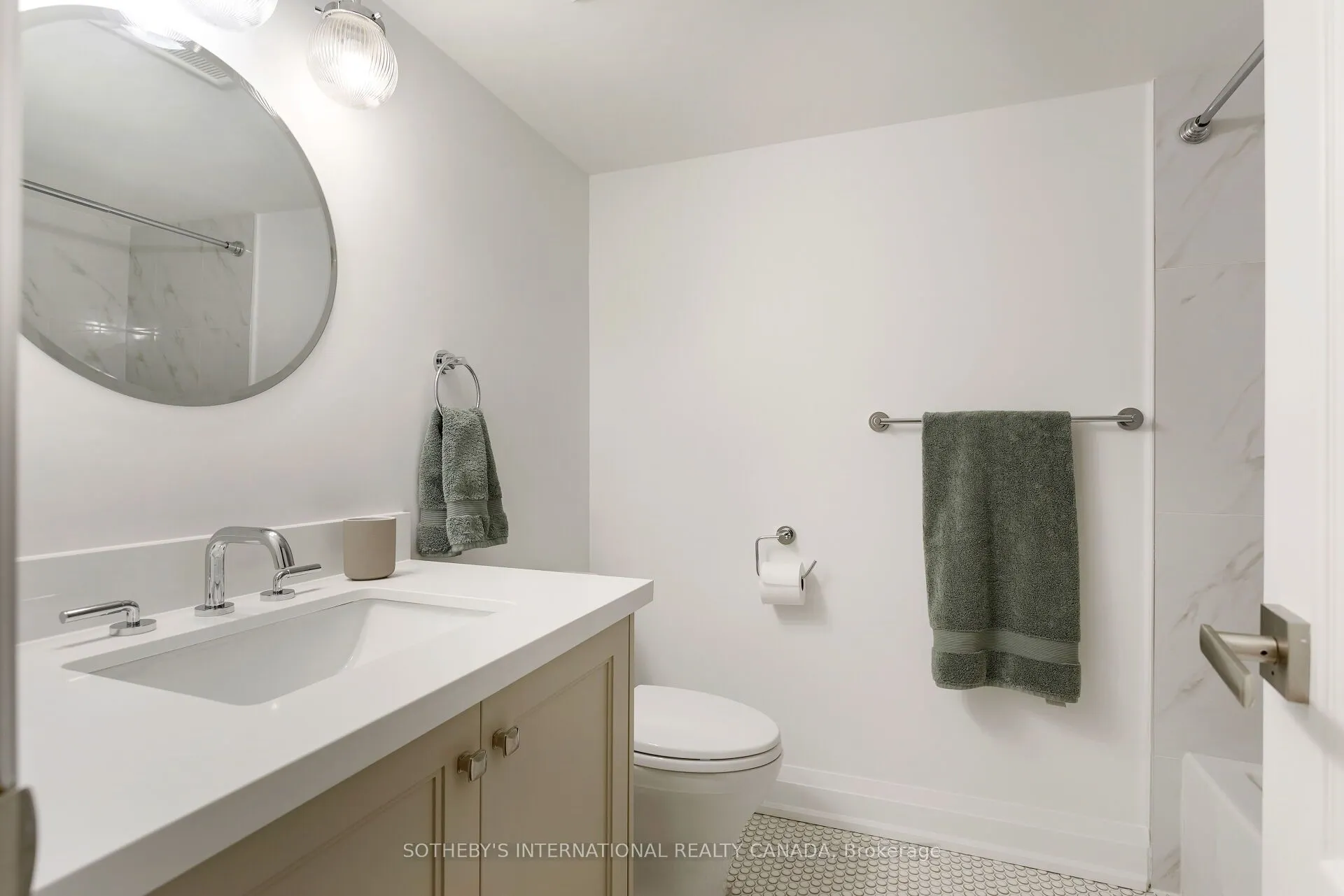 262 Spadina Road