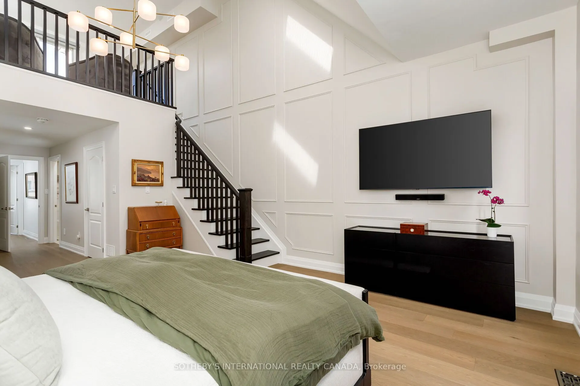 262 Spadina Road