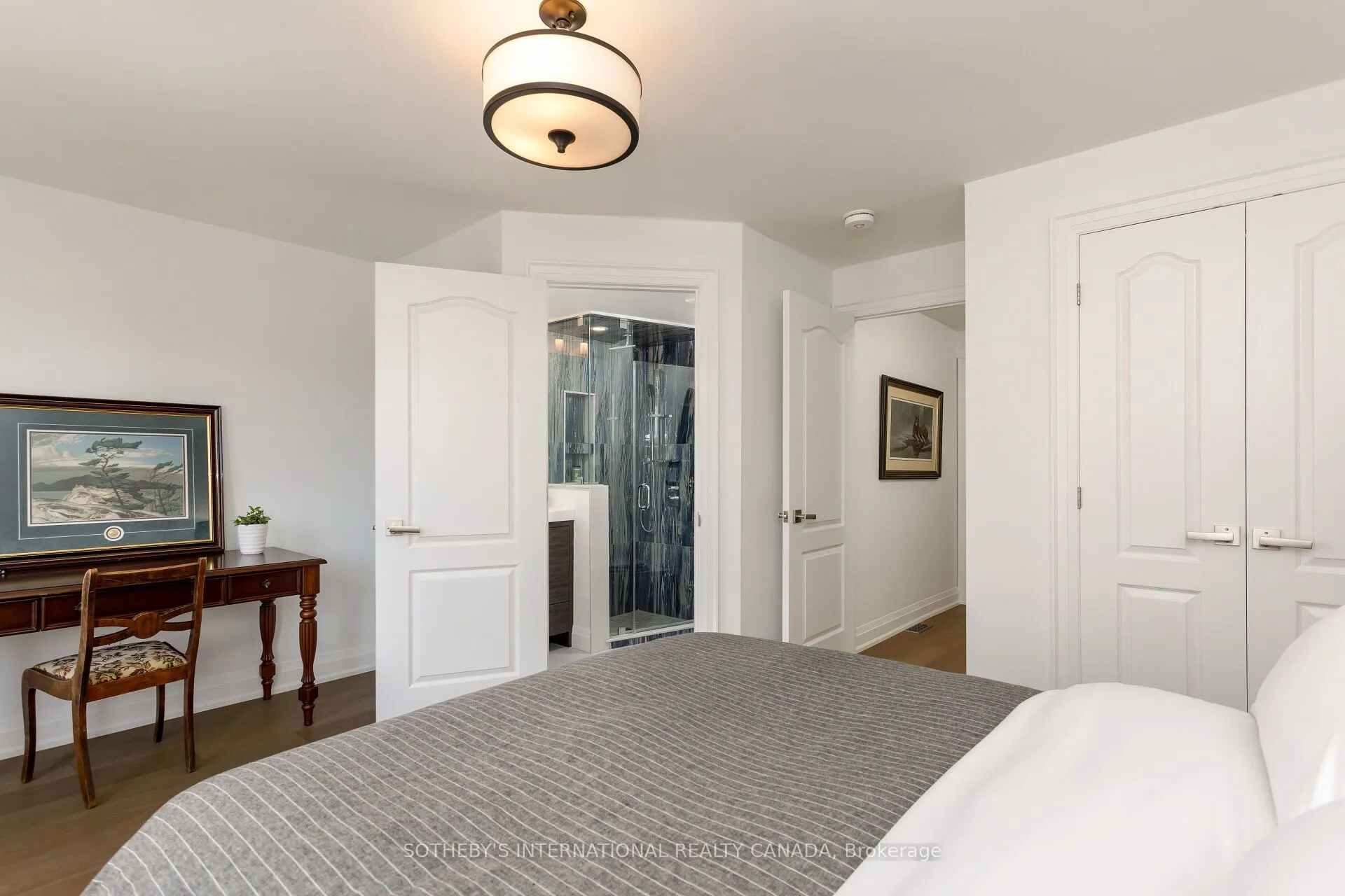 262 Spadina Road