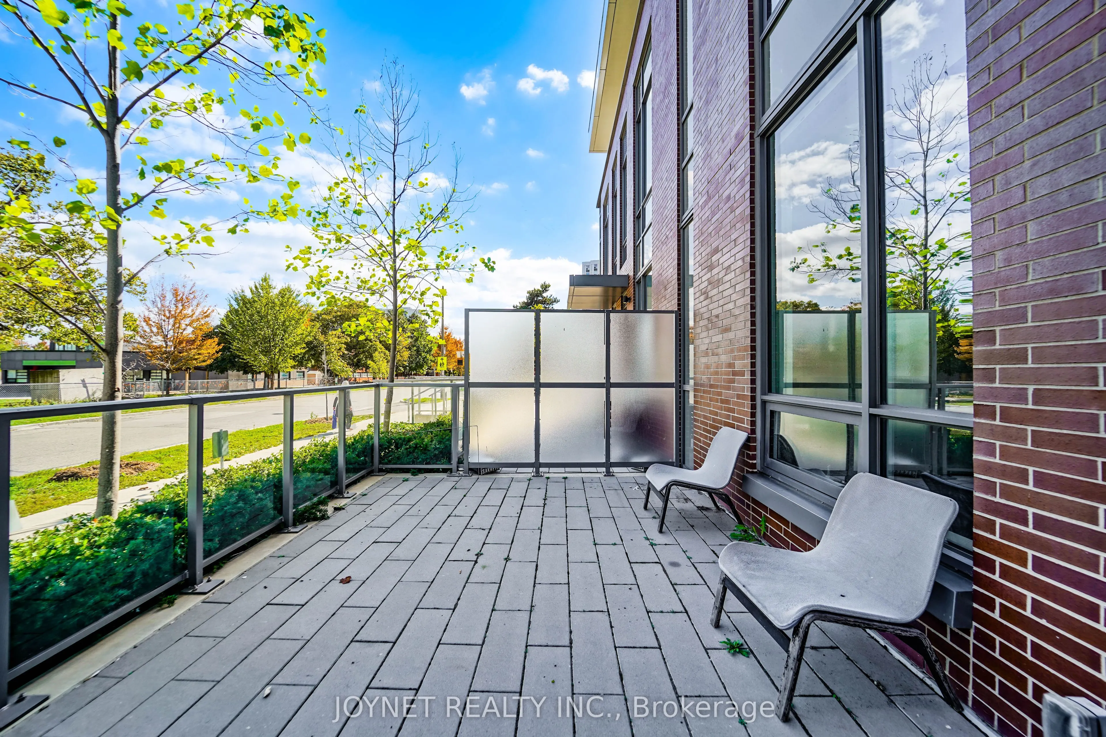 32 Forest Manor Road, #TH02