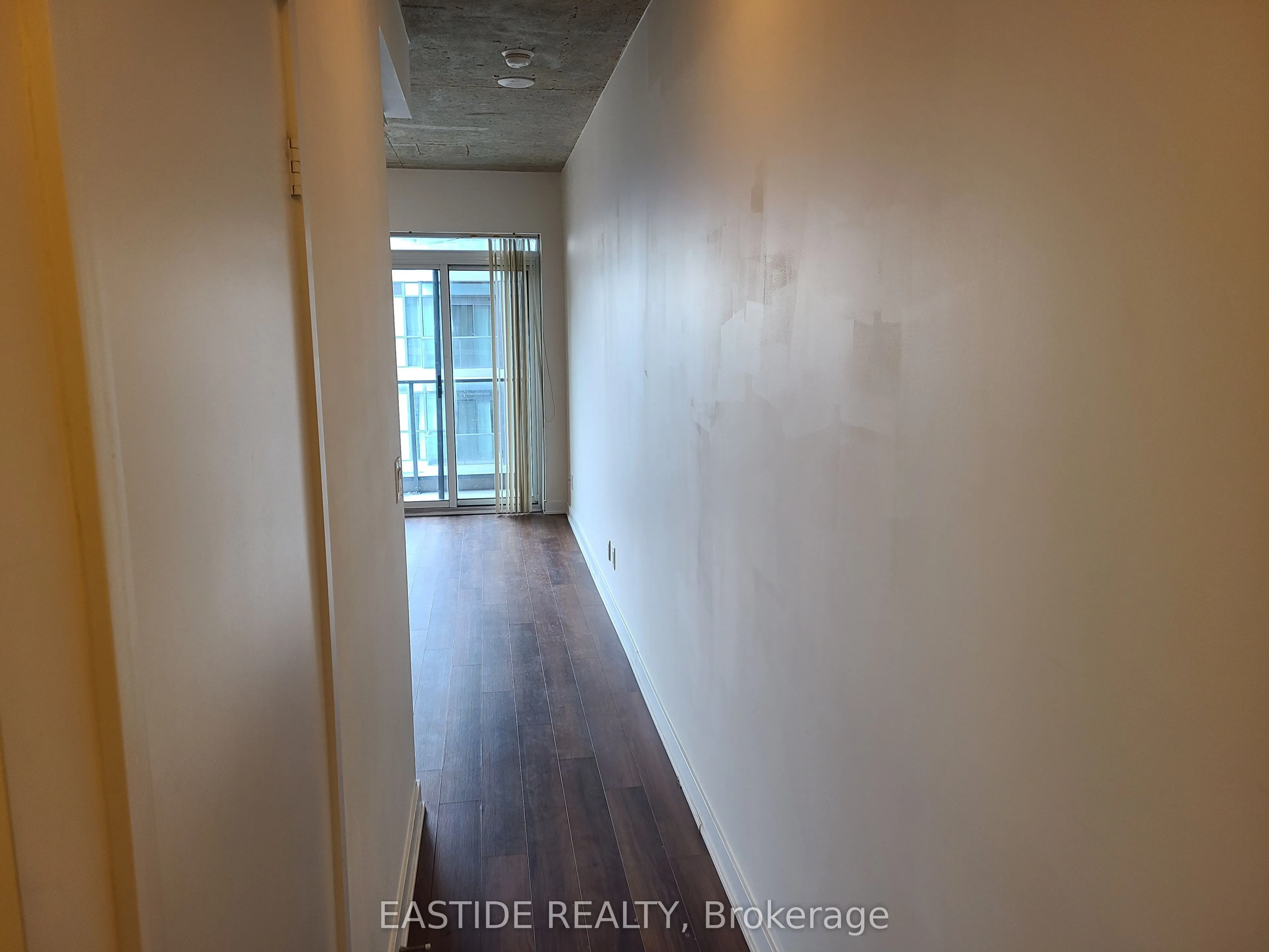 210 Simcoe Street, #1512
