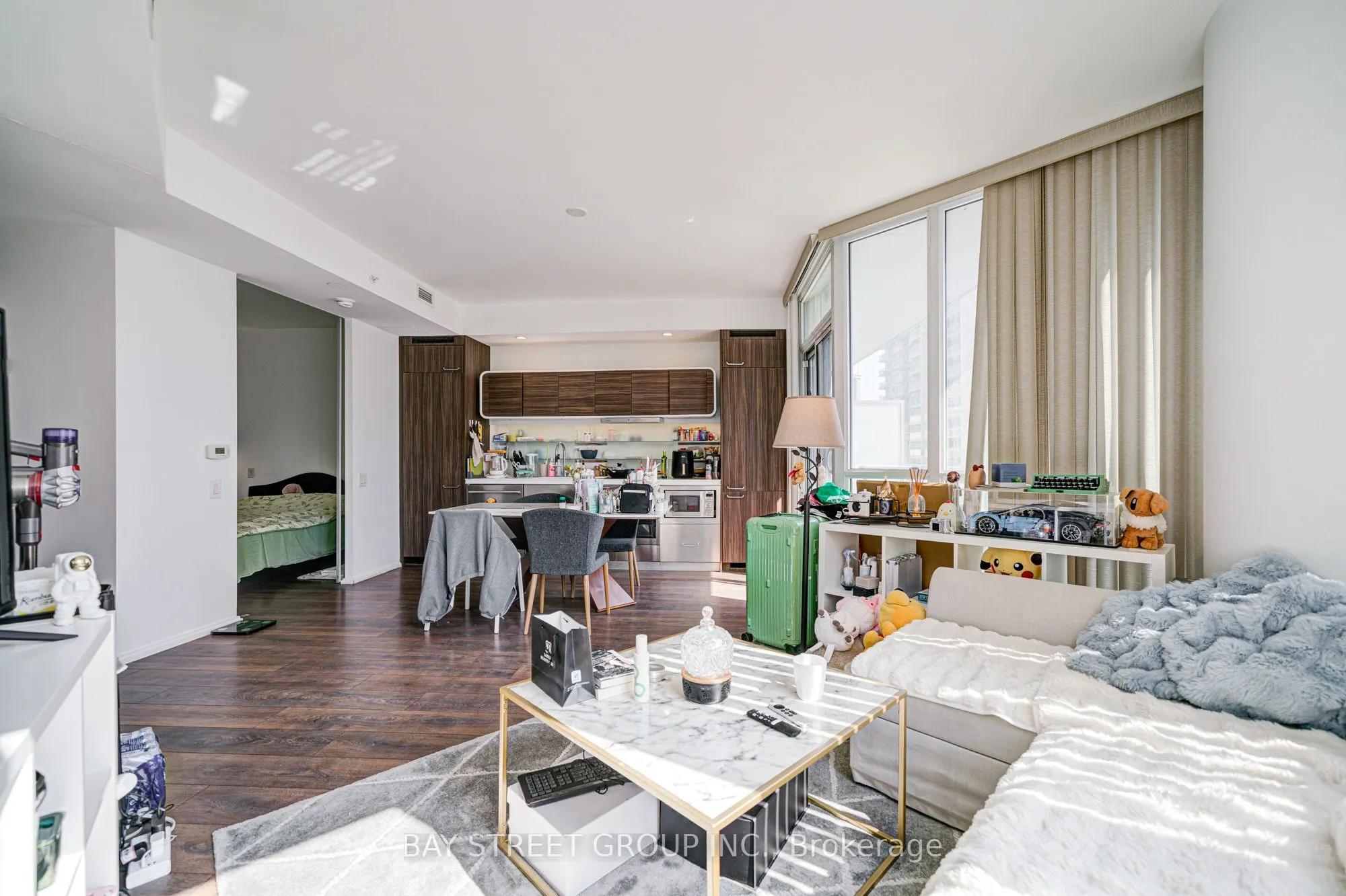45 Charles Street E, #1201
