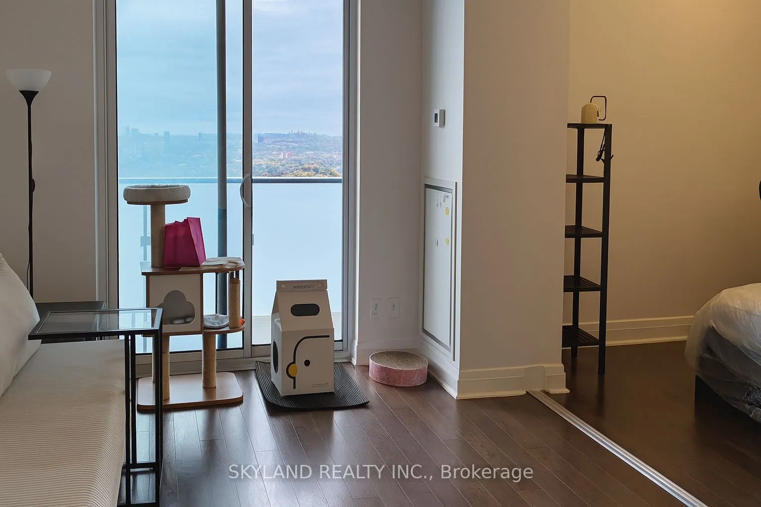 1080 Bay Street, #2905