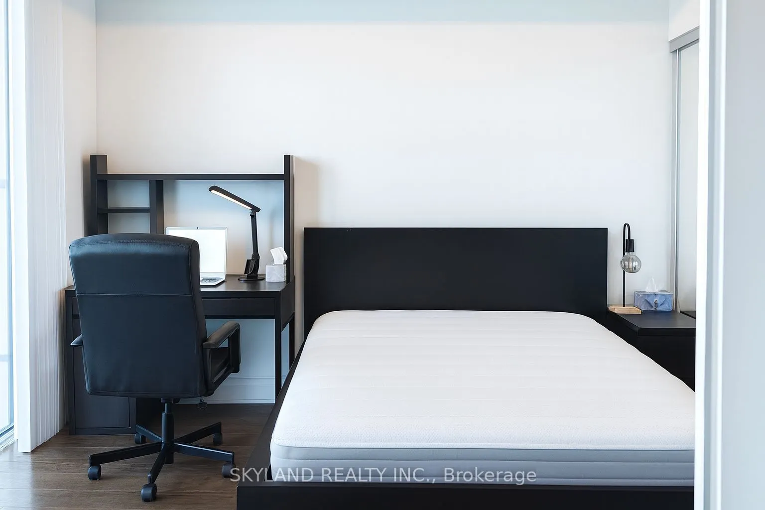 1080 Bay Street, #2905