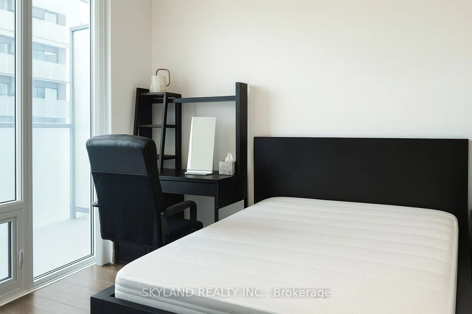 1080 Bay Street, #2905