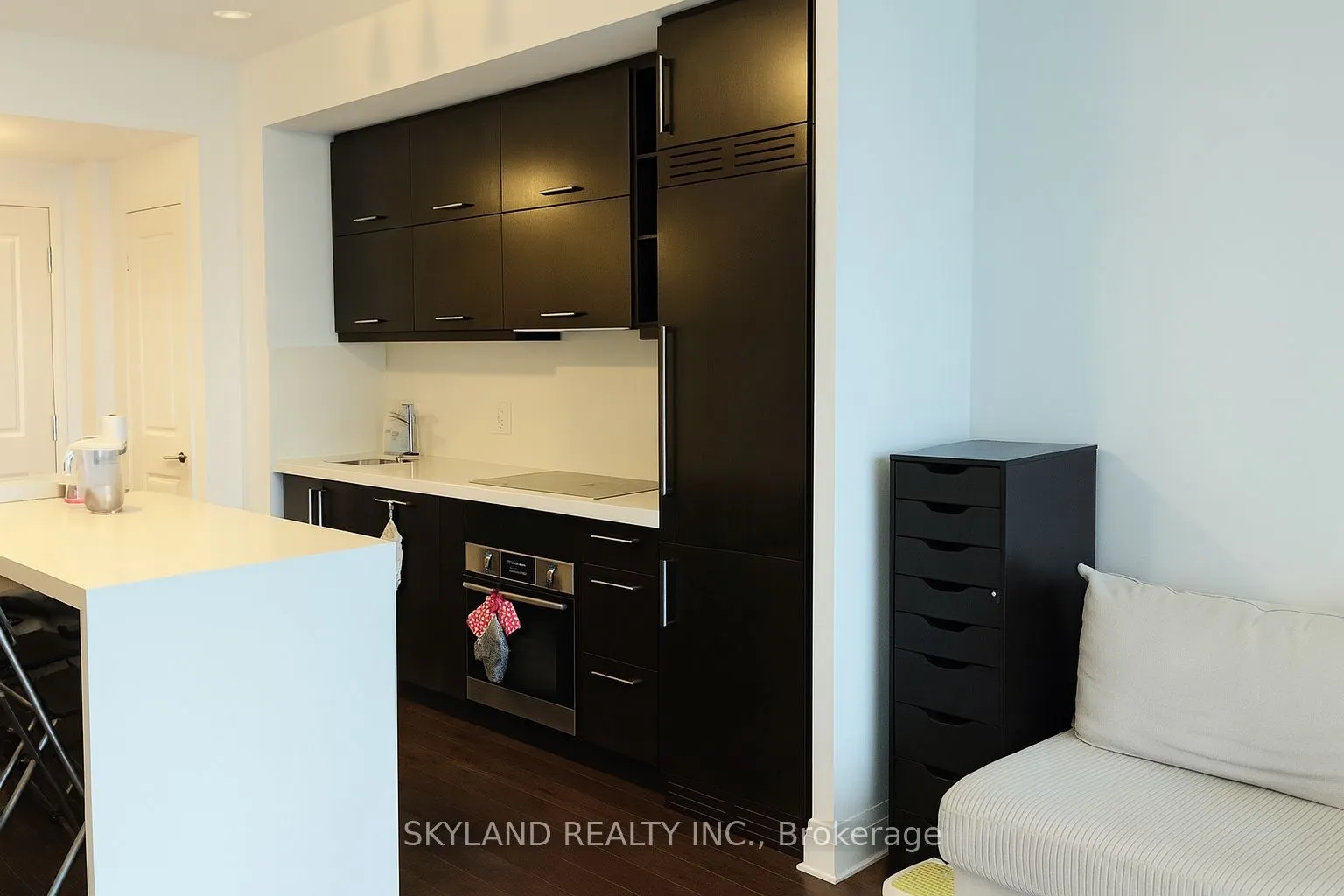 1080 Bay Street, #2905