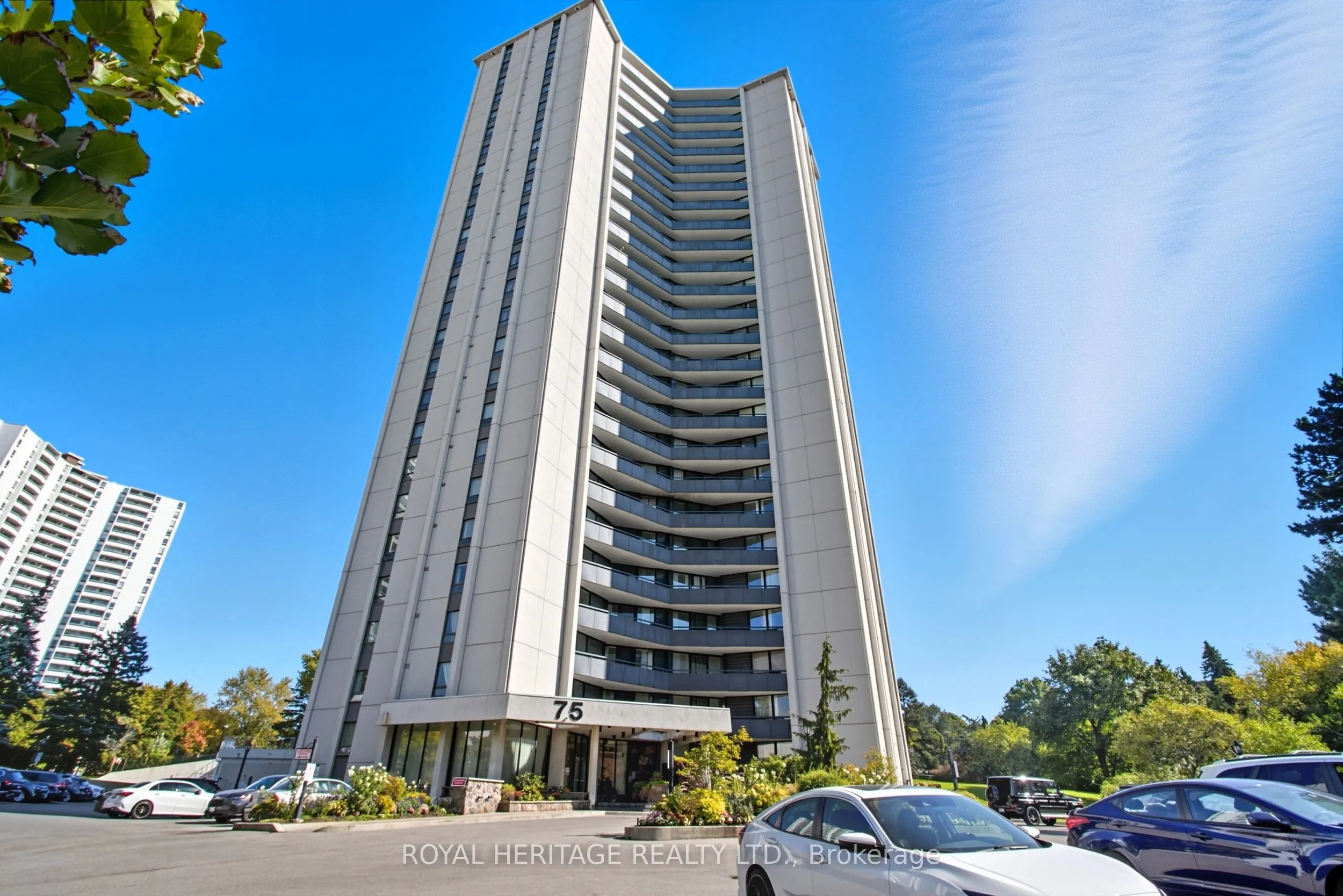 75 Graydon Hall Drive, #1706