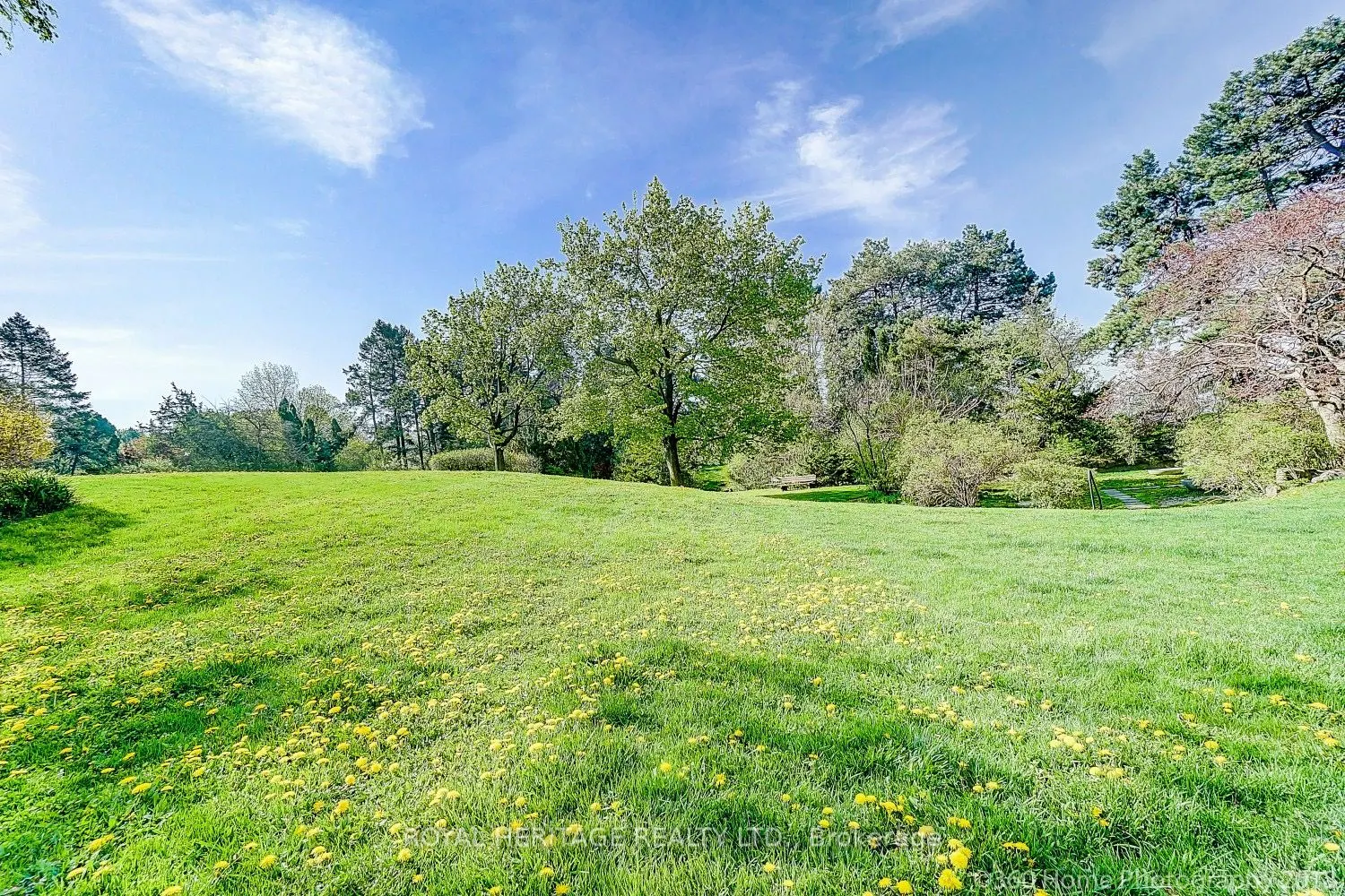75 Graydon Hall Drive, #1706