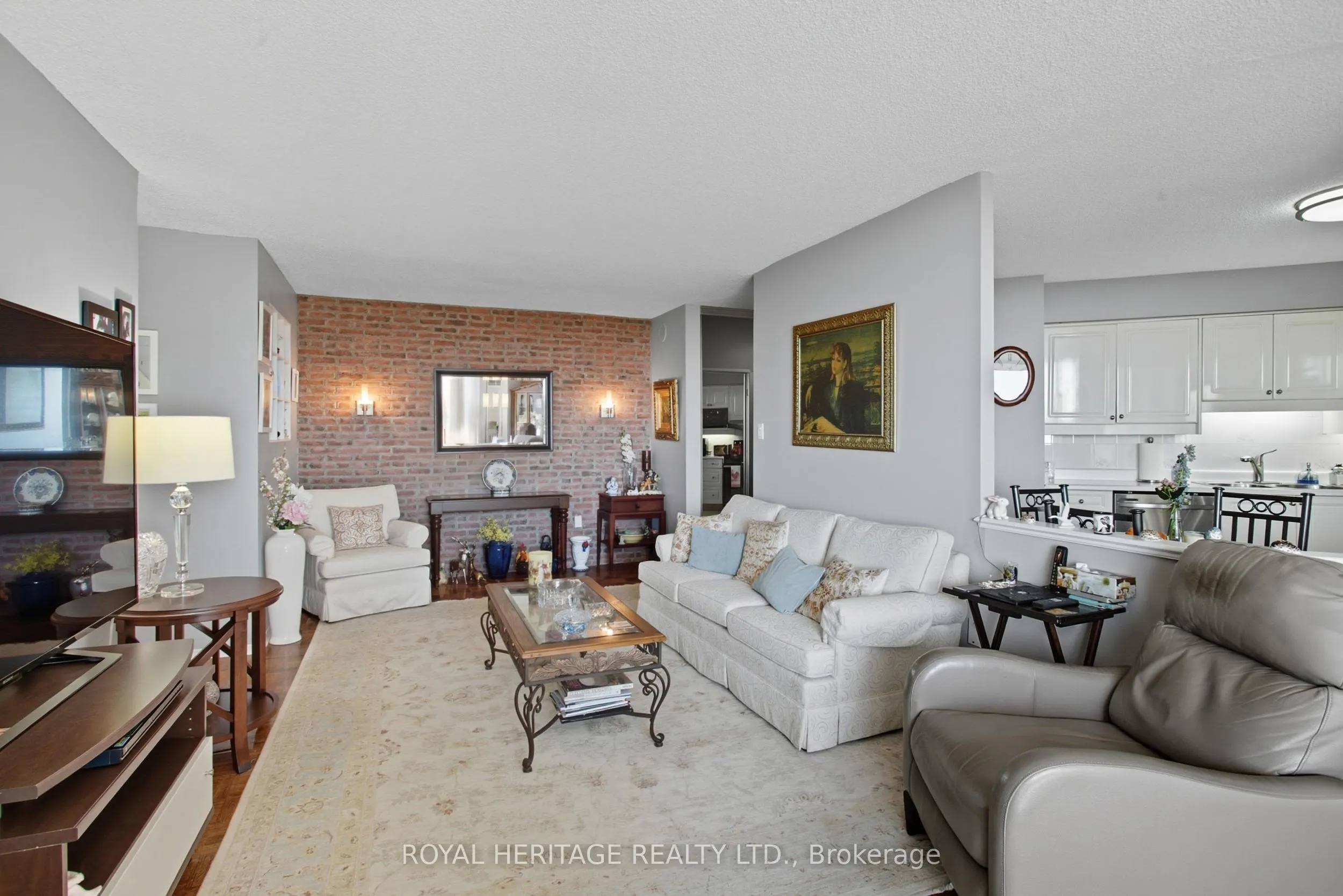 75 Graydon Hall Drive, #1706