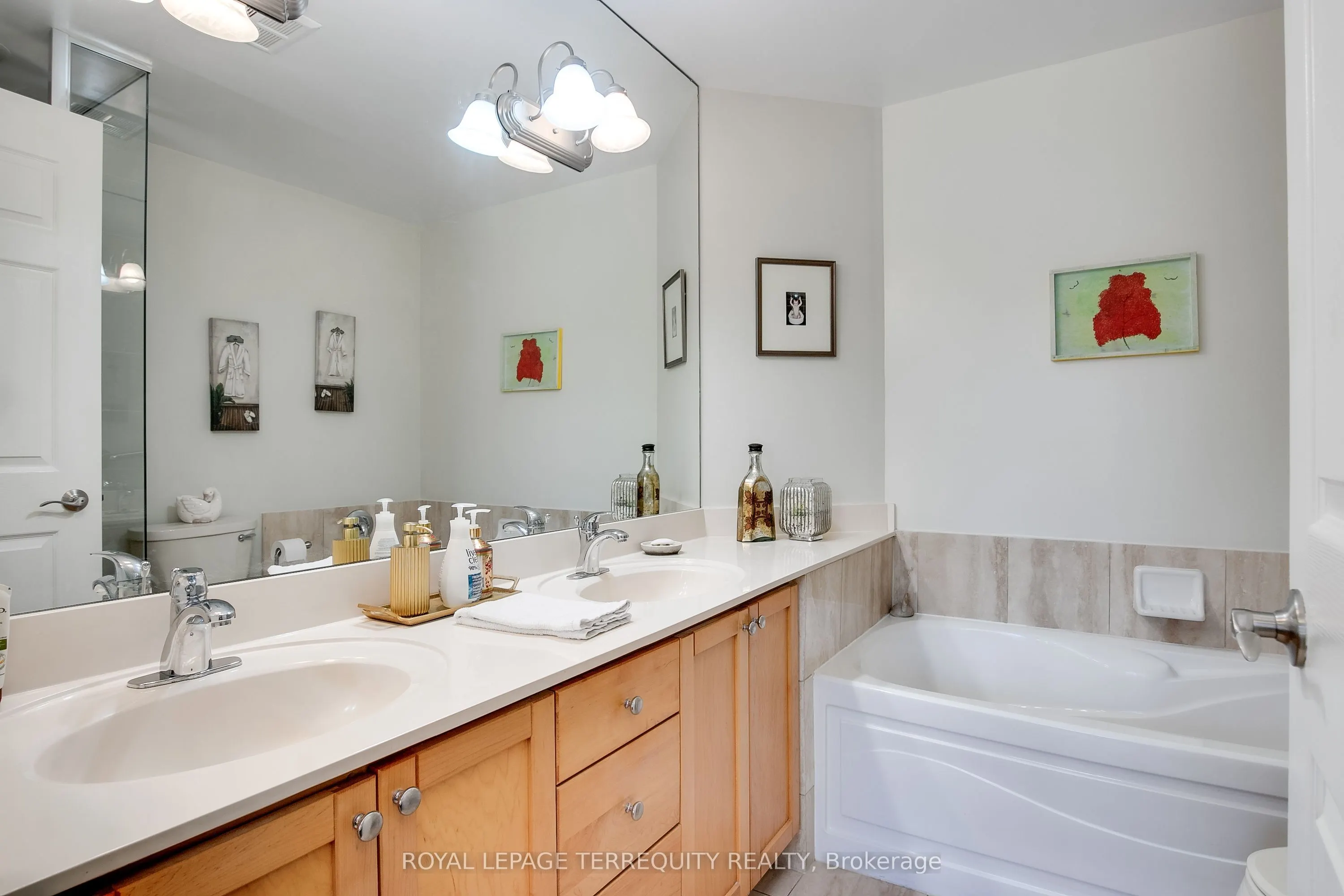 80 Harrison Garden Boulevard, #120