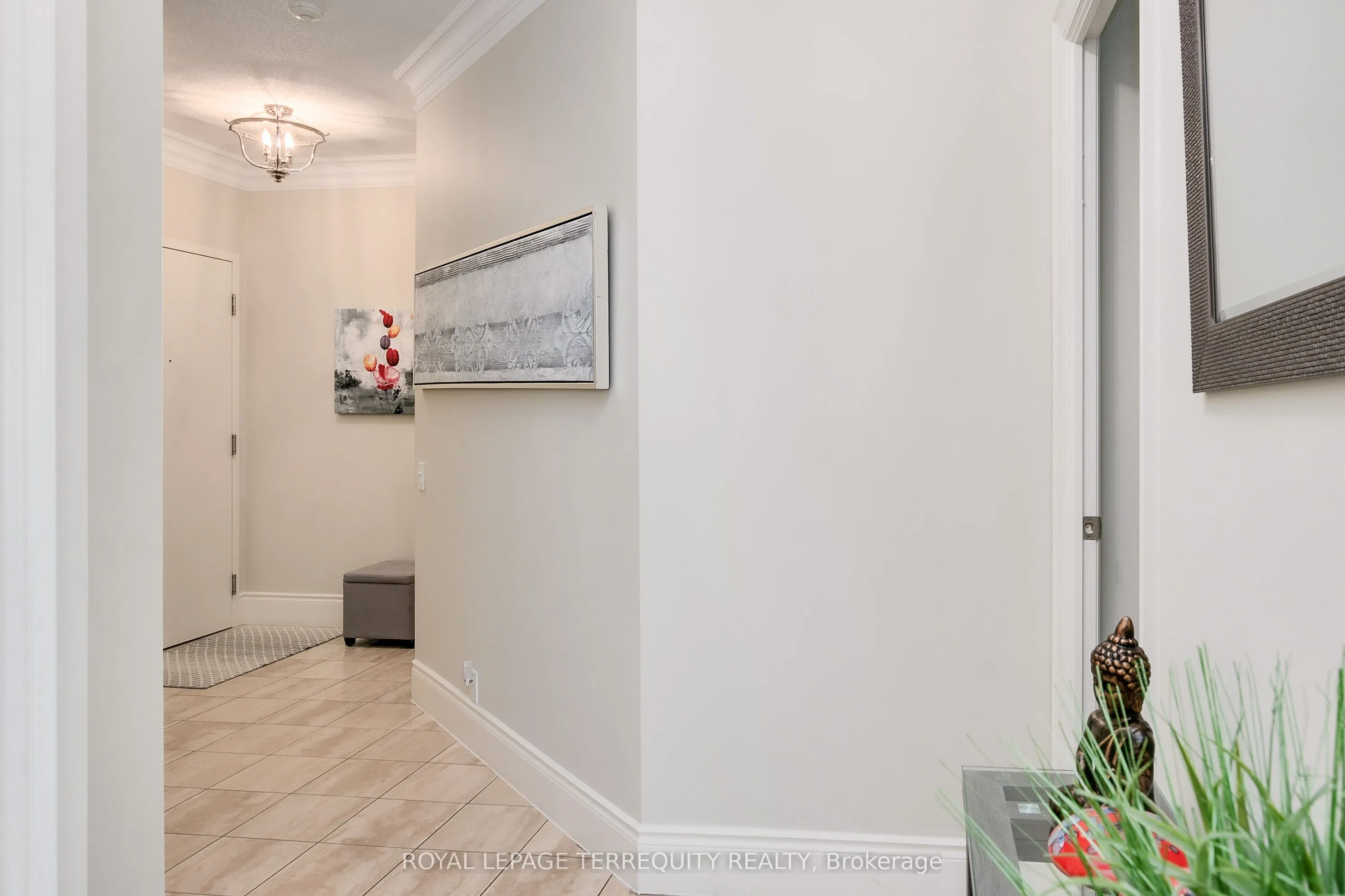80 Harrison Garden Boulevard, #120