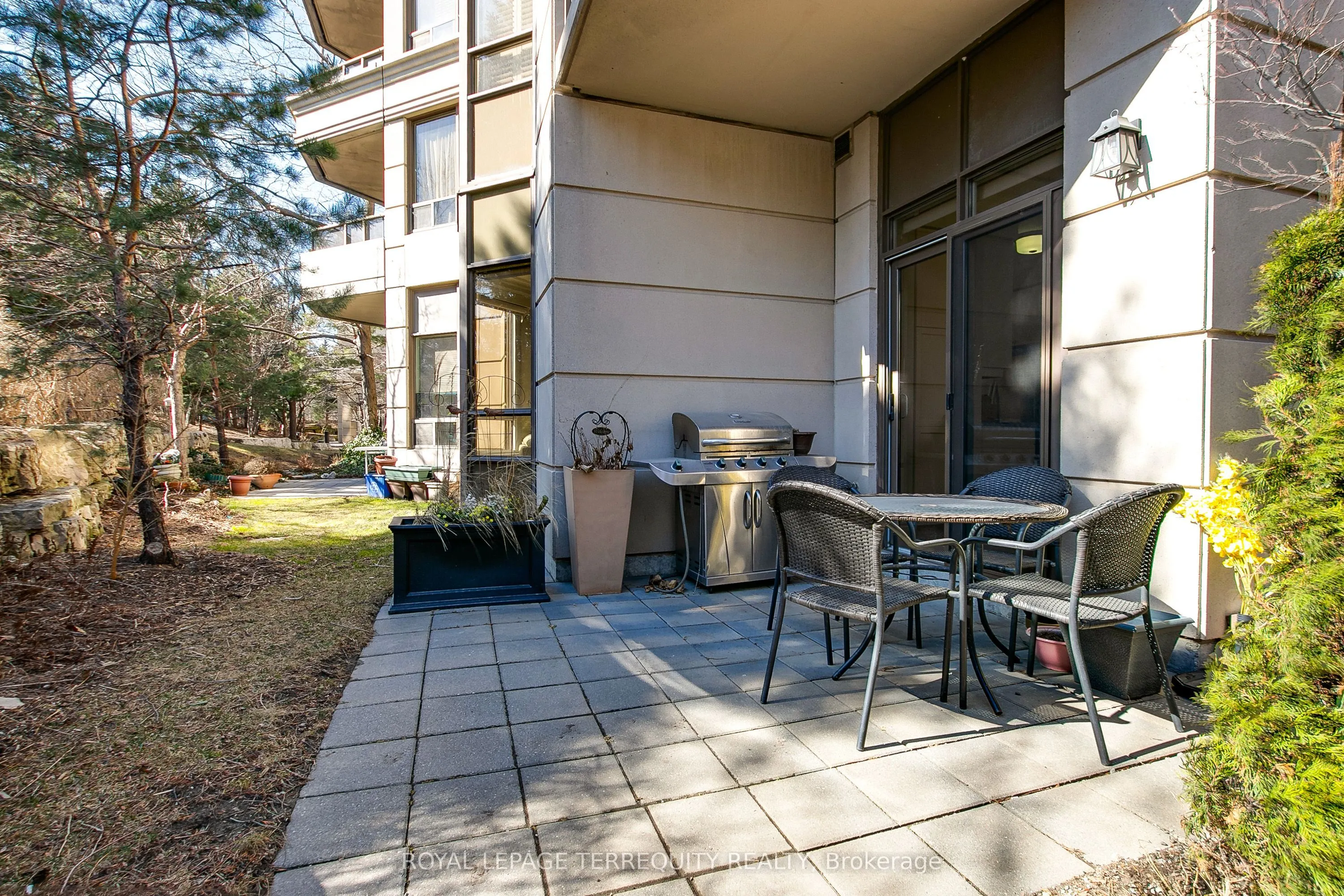 80 Harrison Garden Boulevard, #120