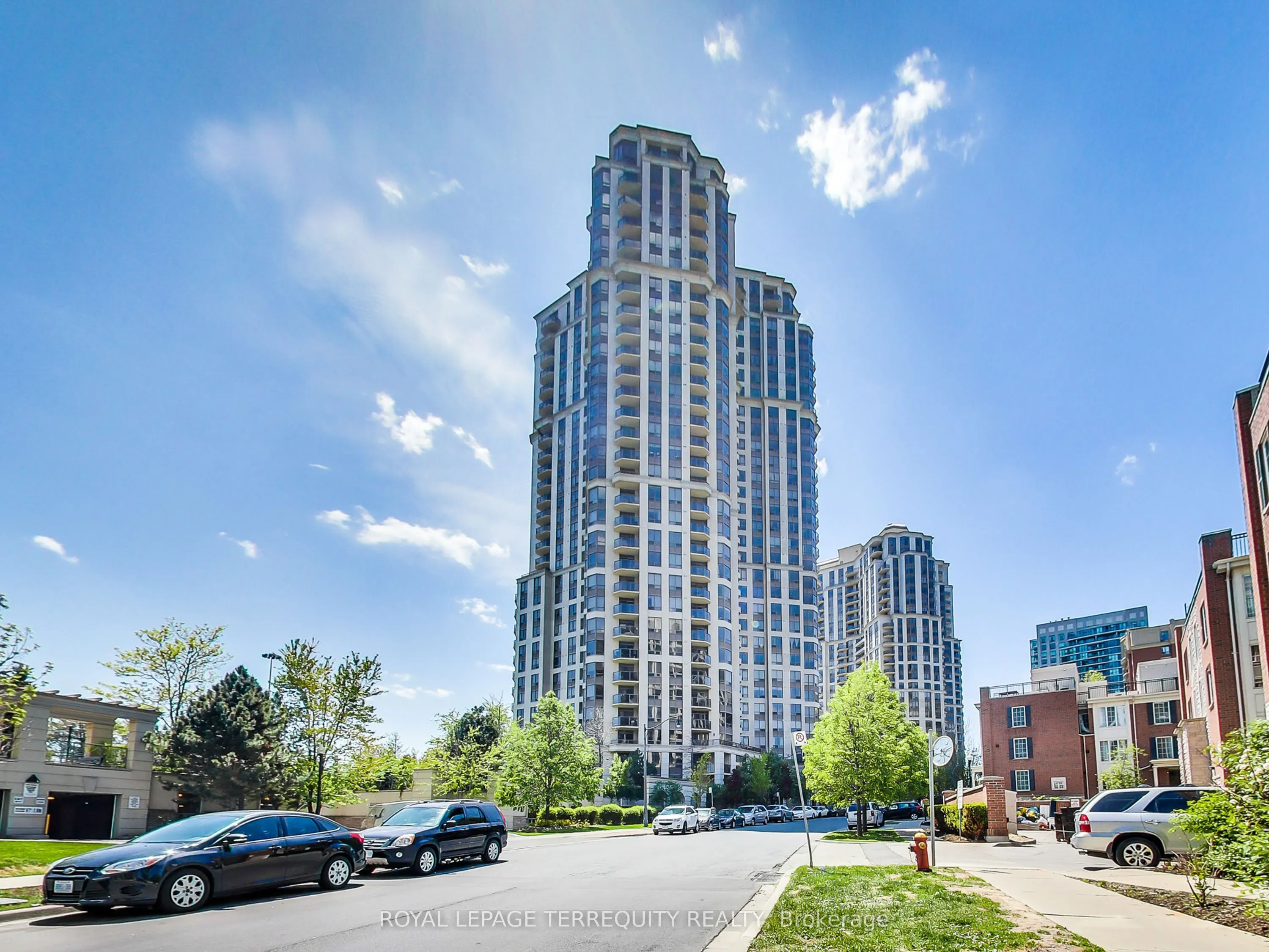 80 Harrison Garden Boulevard, #120