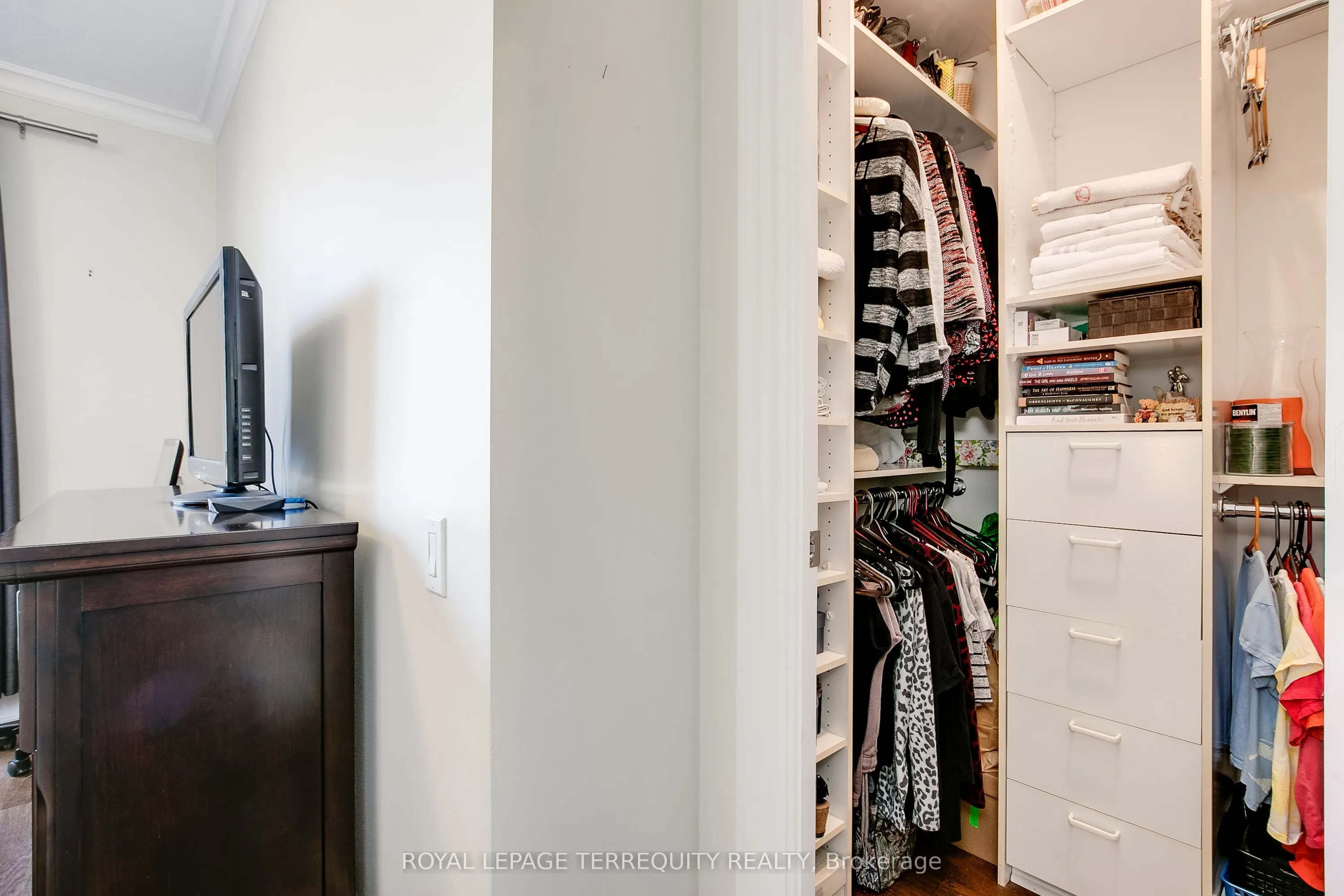 80 Harrison Garden Boulevard, #120
