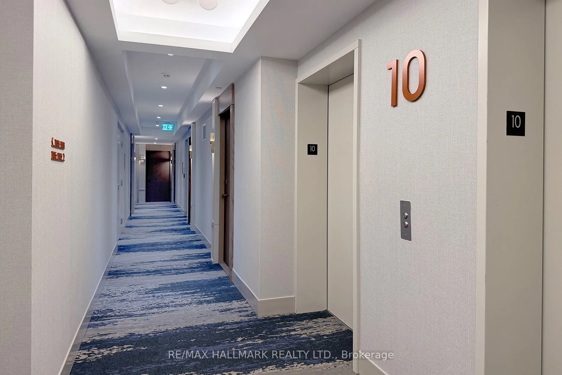20 Inn on the Park Drive, #1037