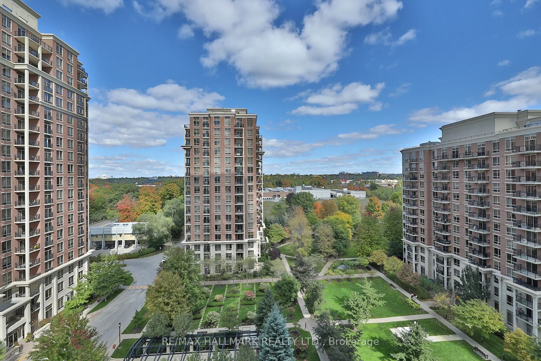 20 Inn on the Park Drive, #1037