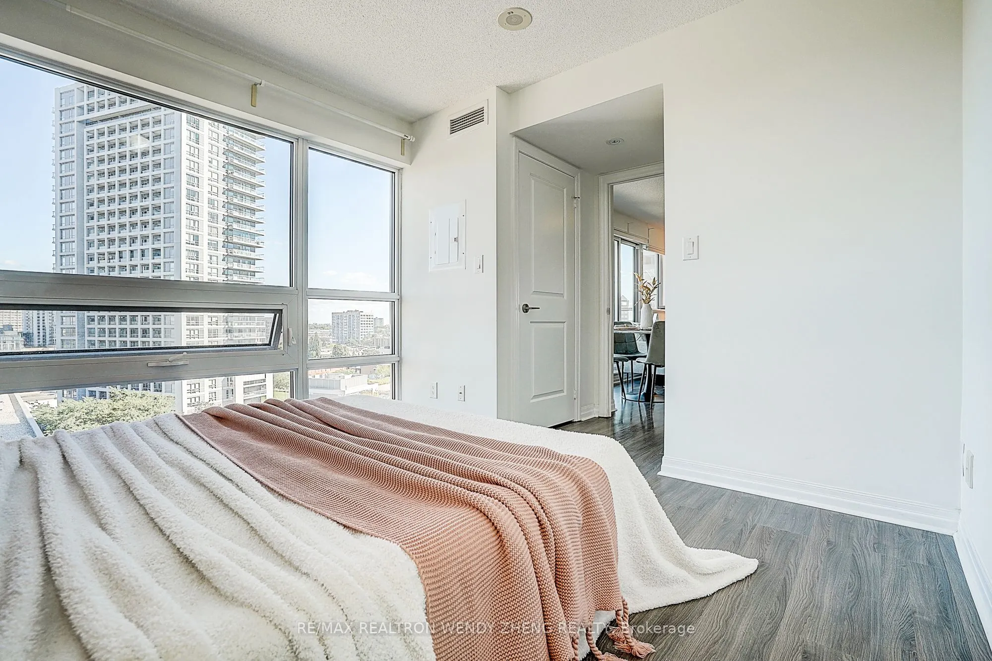 2015 Sheppard Avenue E, #810