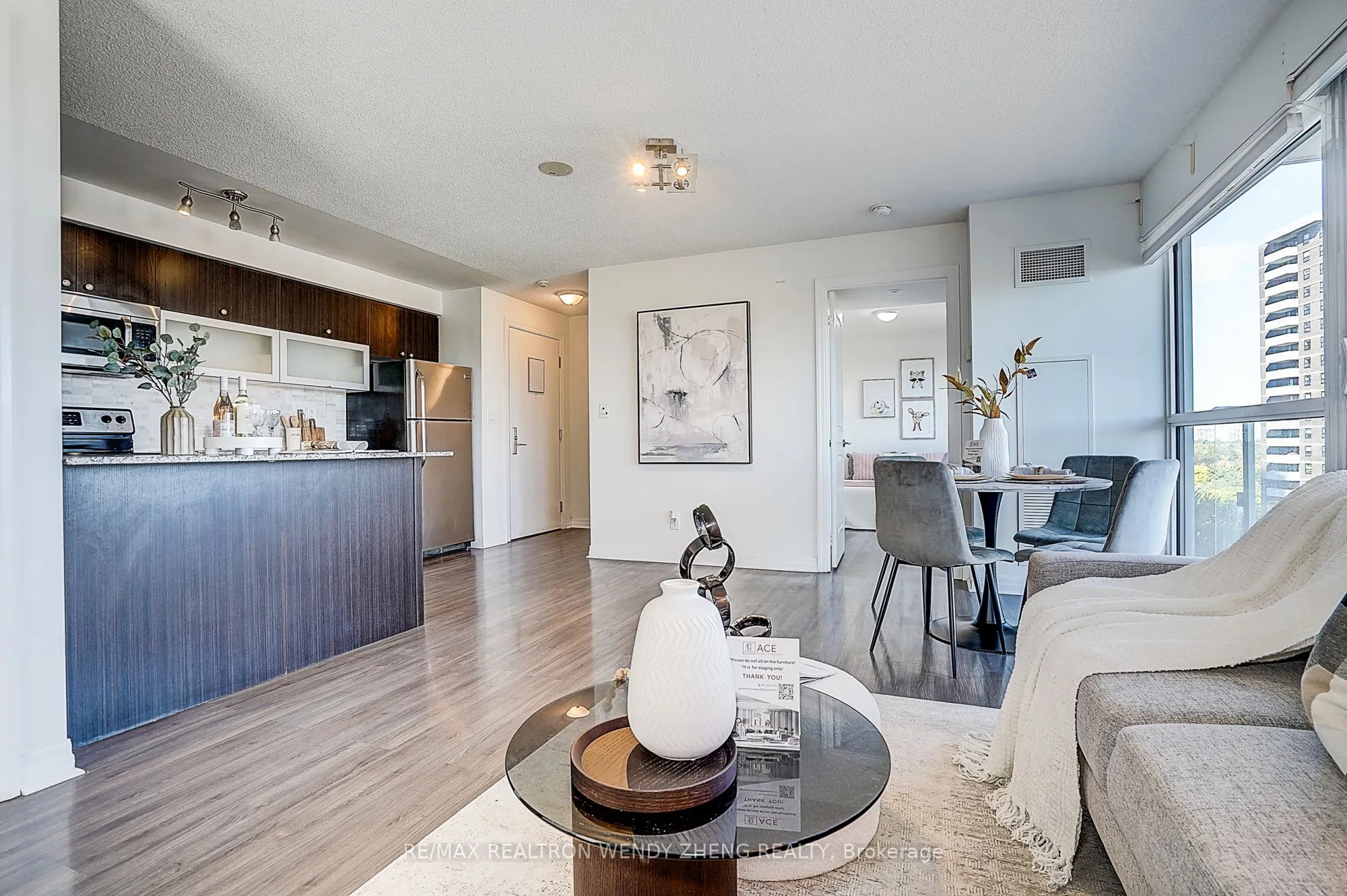 2015 Sheppard Avenue E, #810