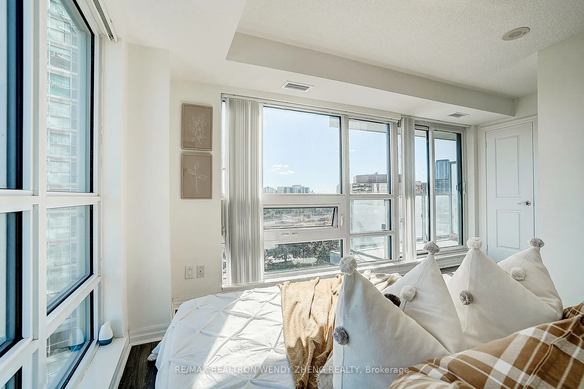 2015 Sheppard Avenue E, #810