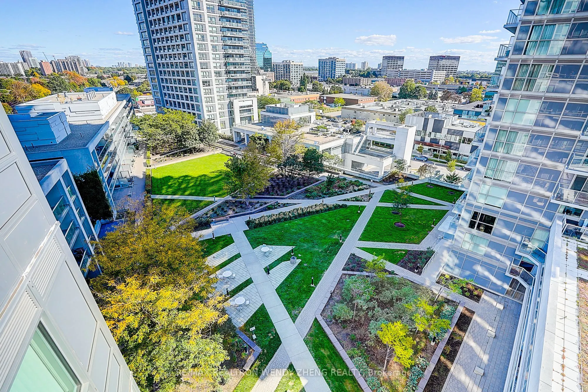 2015 Sheppard Avenue E, #810