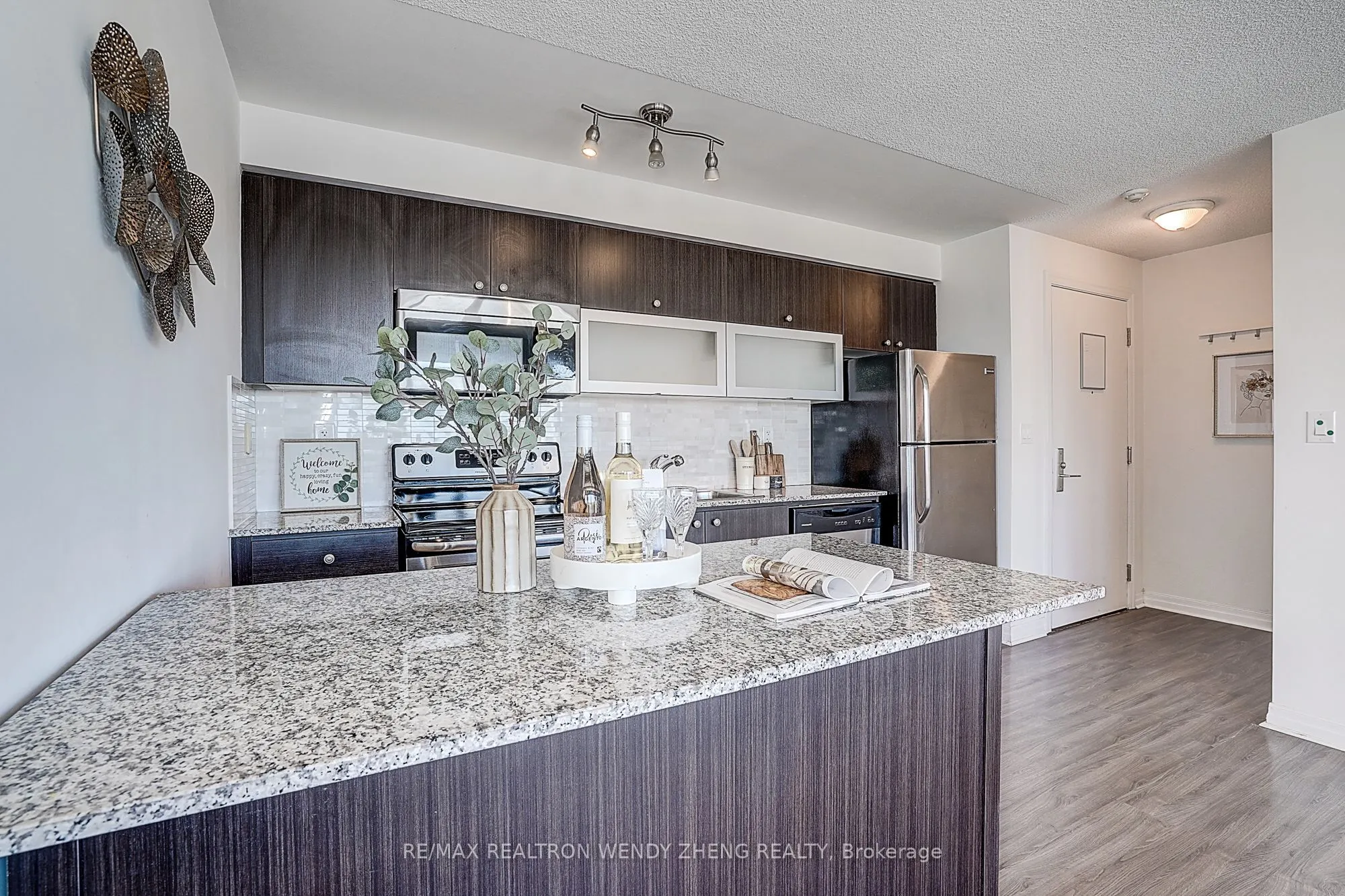2015 Sheppard Avenue E, #810