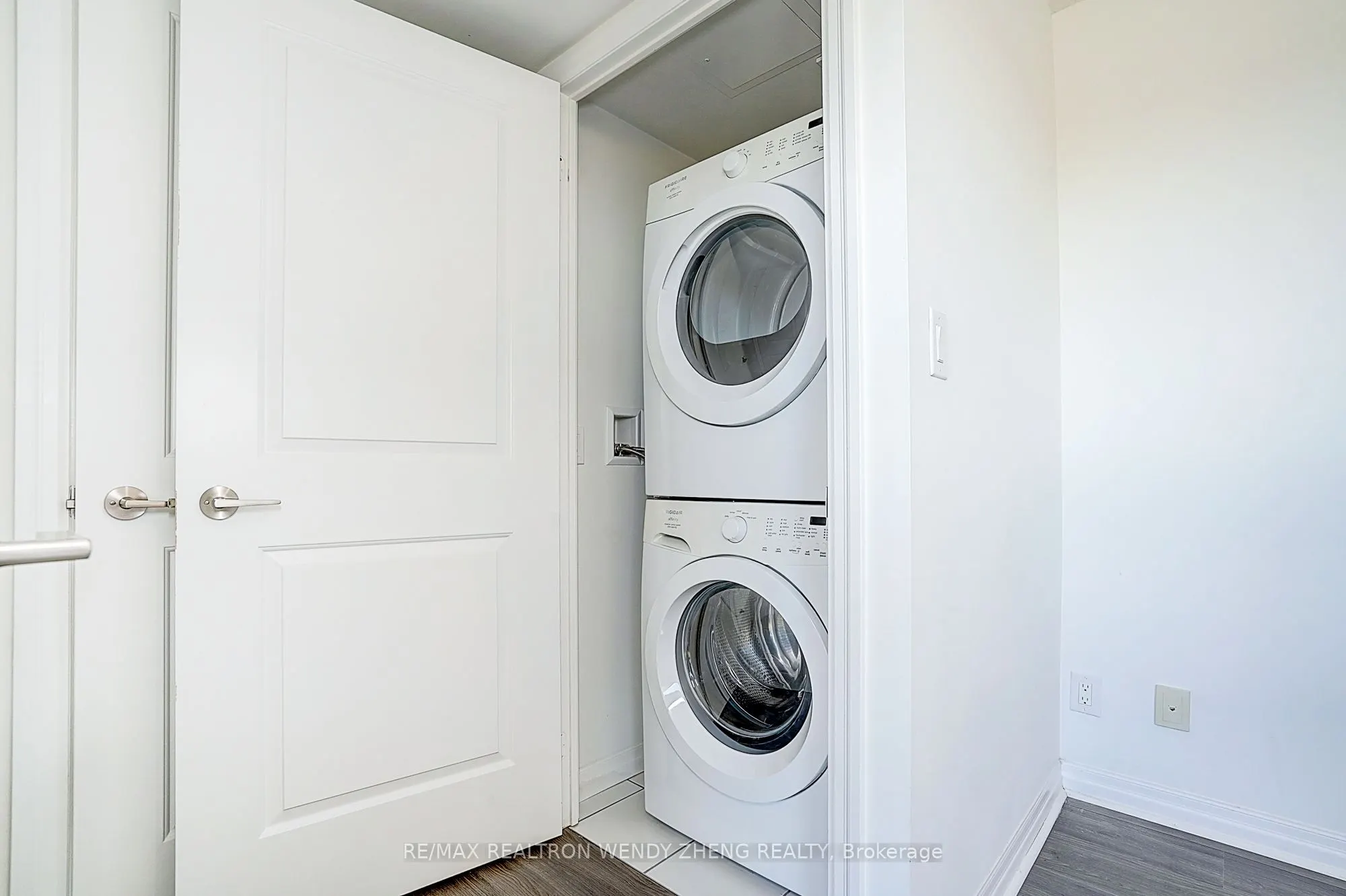 2015 Sheppard Avenue E, #810