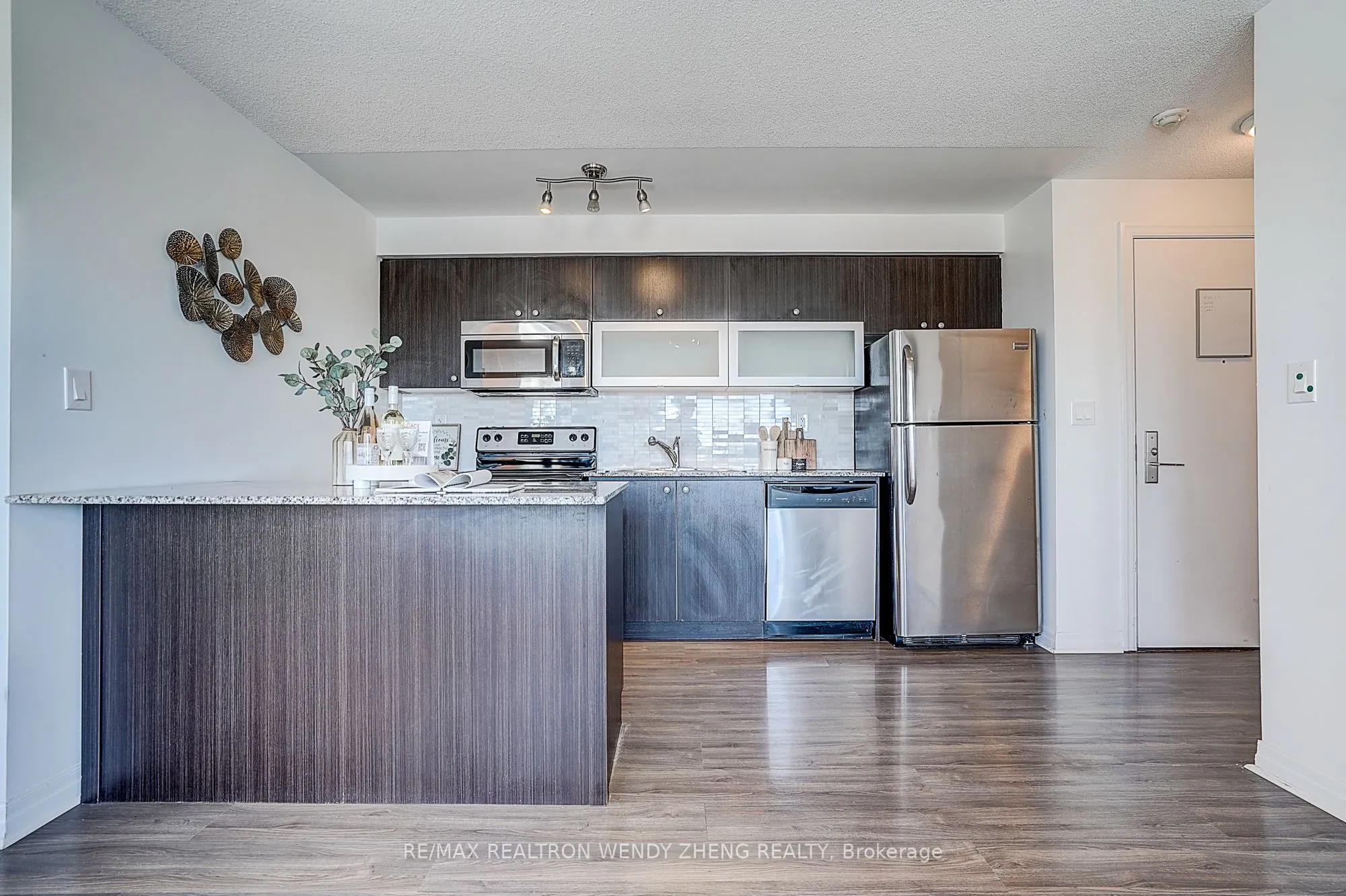 2015 Sheppard Avenue E, #810