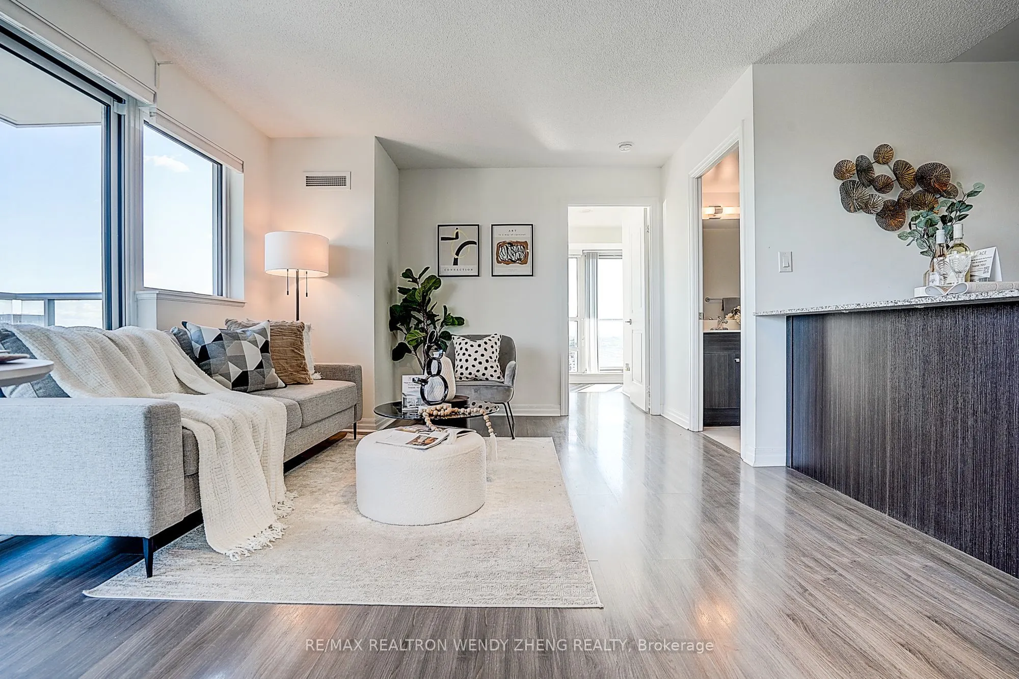 2015 Sheppard Avenue E, #810
