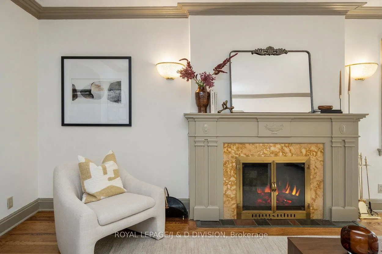 253 Old Forest Hill
