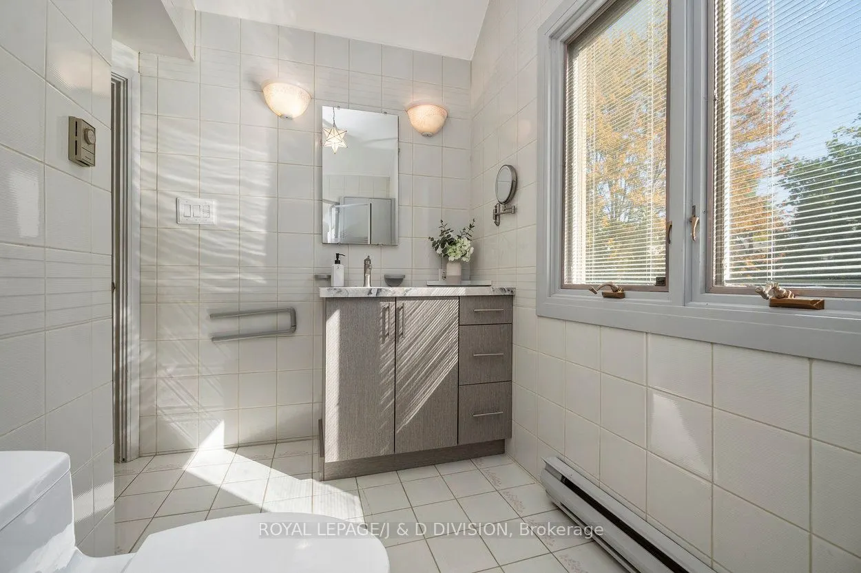 253 Old Forest Hill