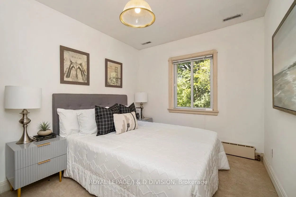 253 Old Forest Hill